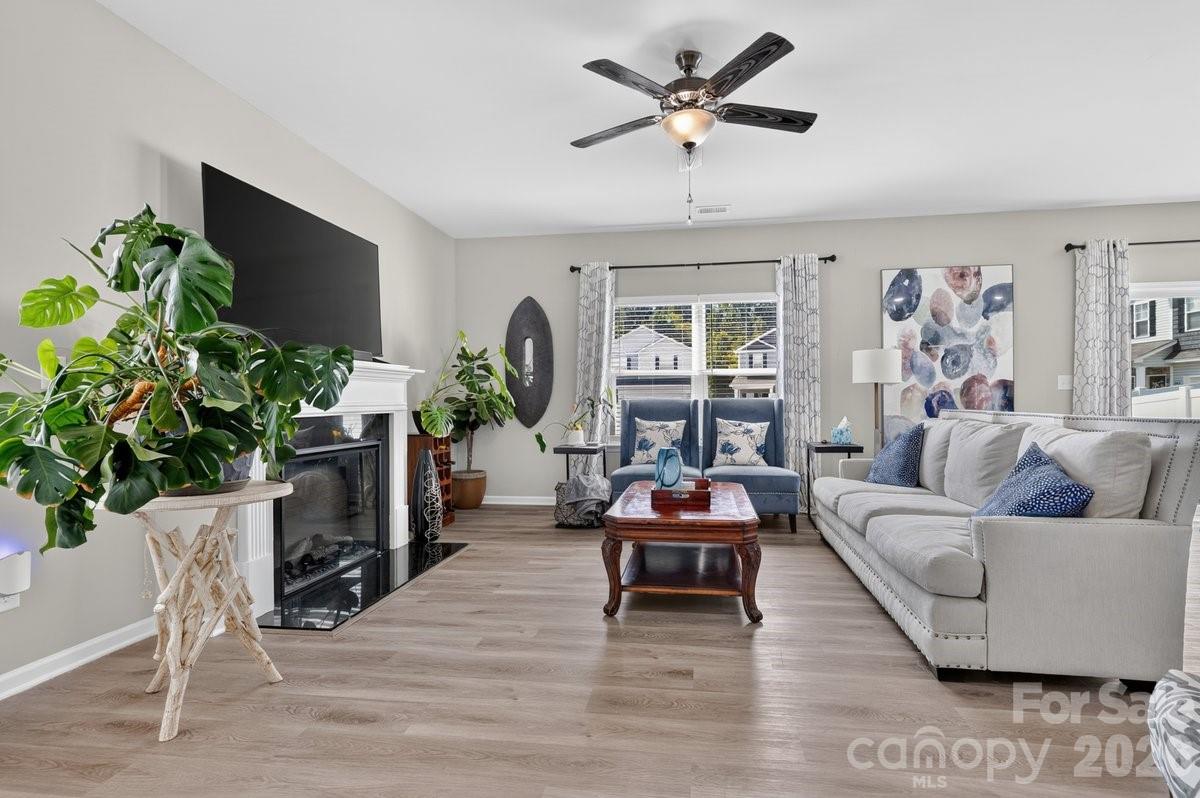 5224 Belstone Lane — Charlotte