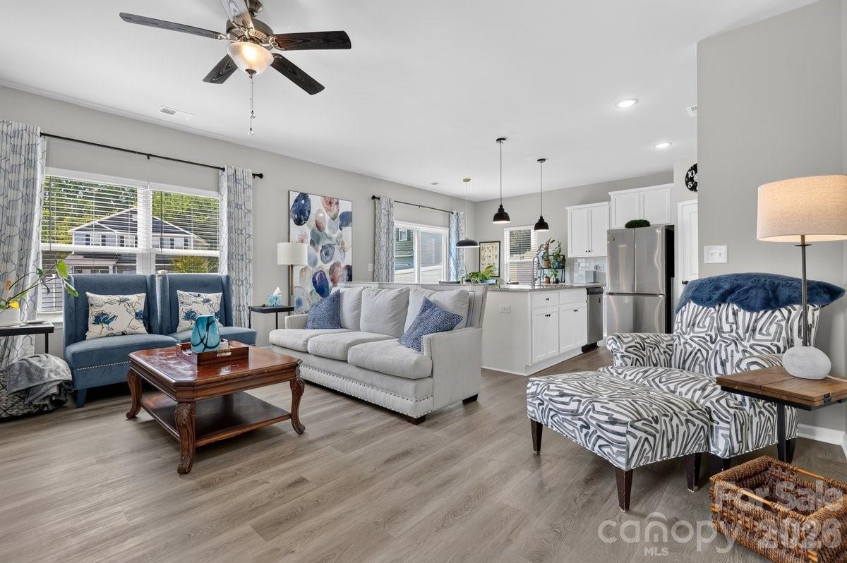 5224 Belstone Lane — Charlotte