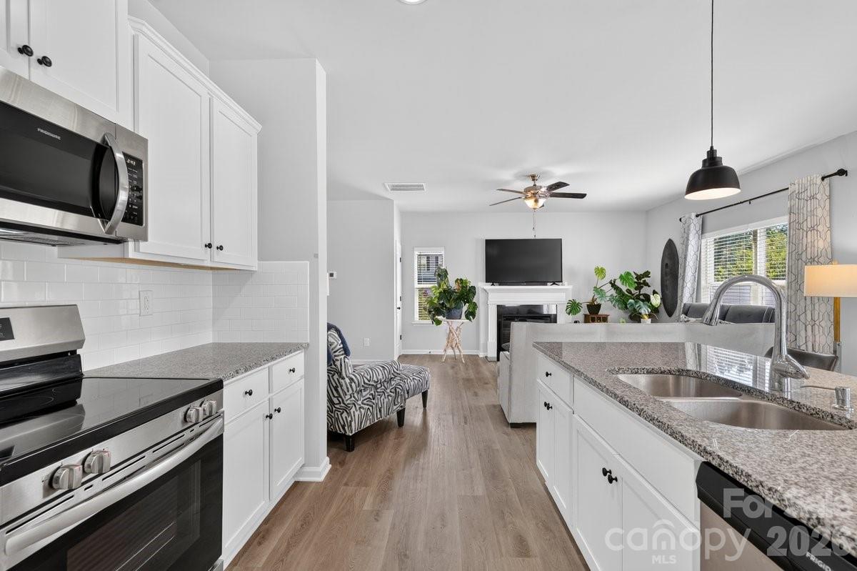 5224 Belstone Lane — Charlotte