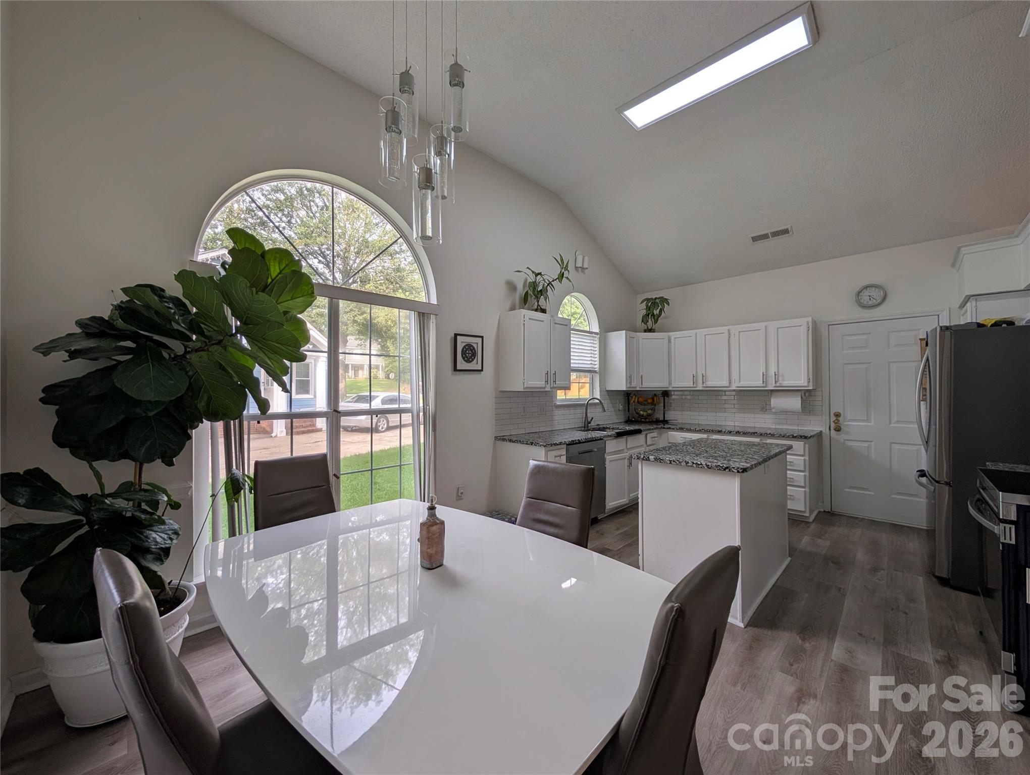 7508 Blythwood Lane — Charlotte