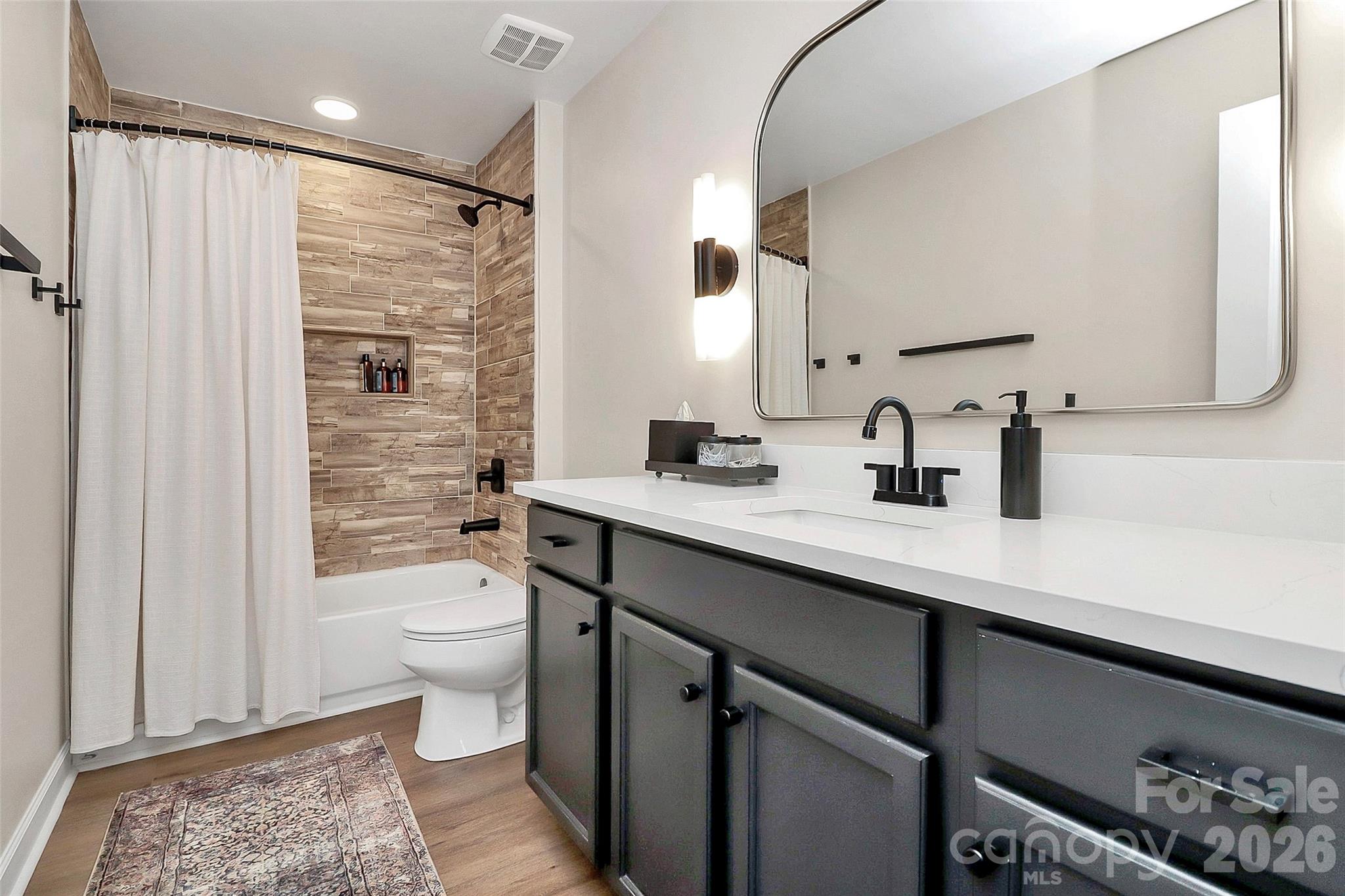 5519 Hubbard Point Drive — Charlotte