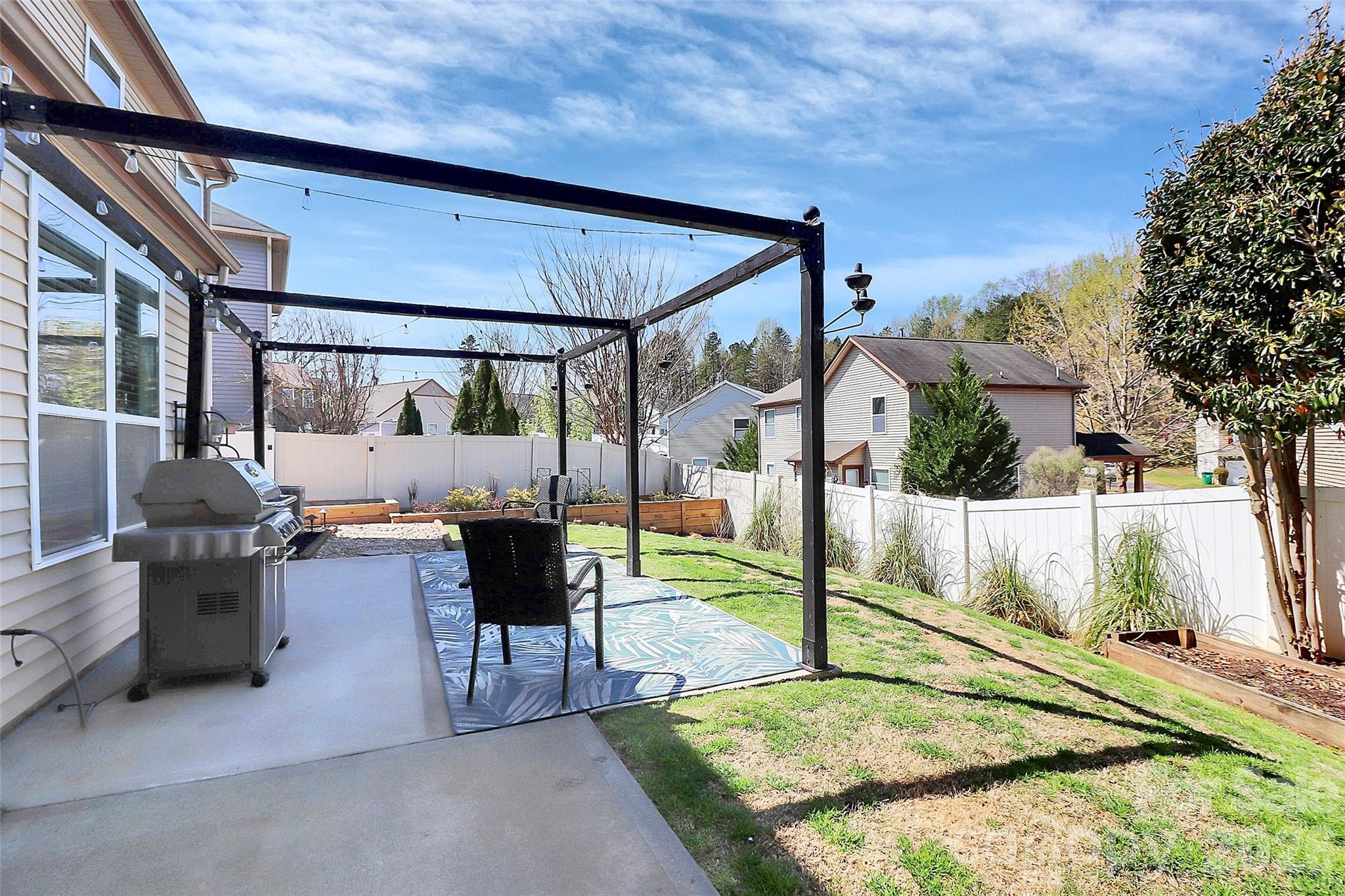 5519 Hubbard Point Drive — Charlotte