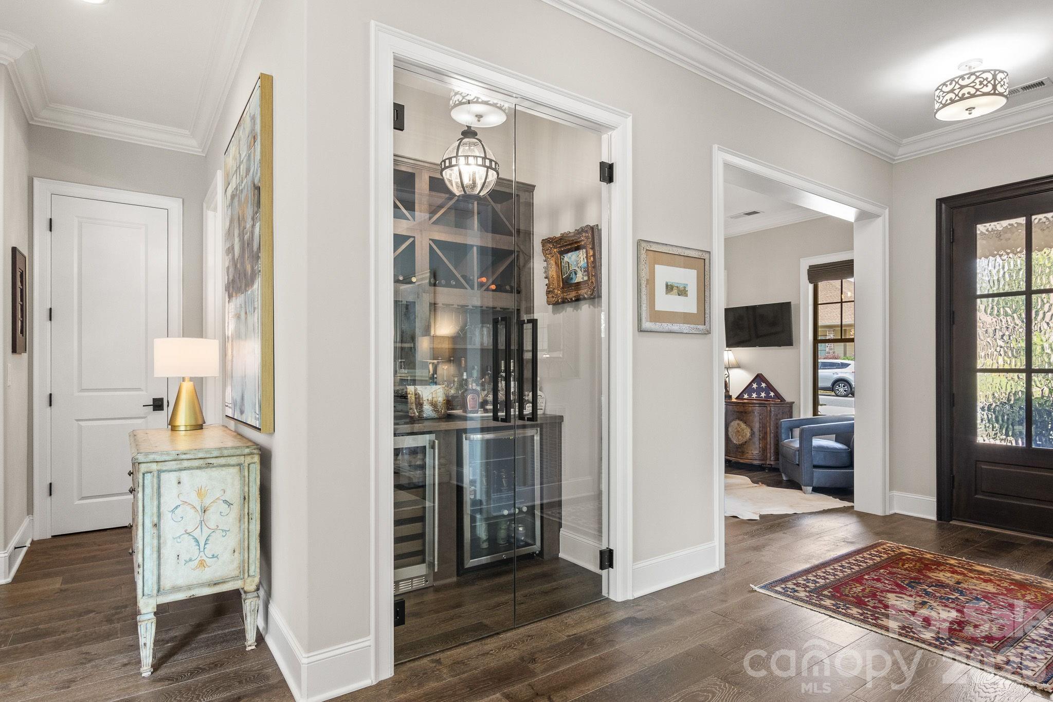 418 Flat Rock Drive — Denver