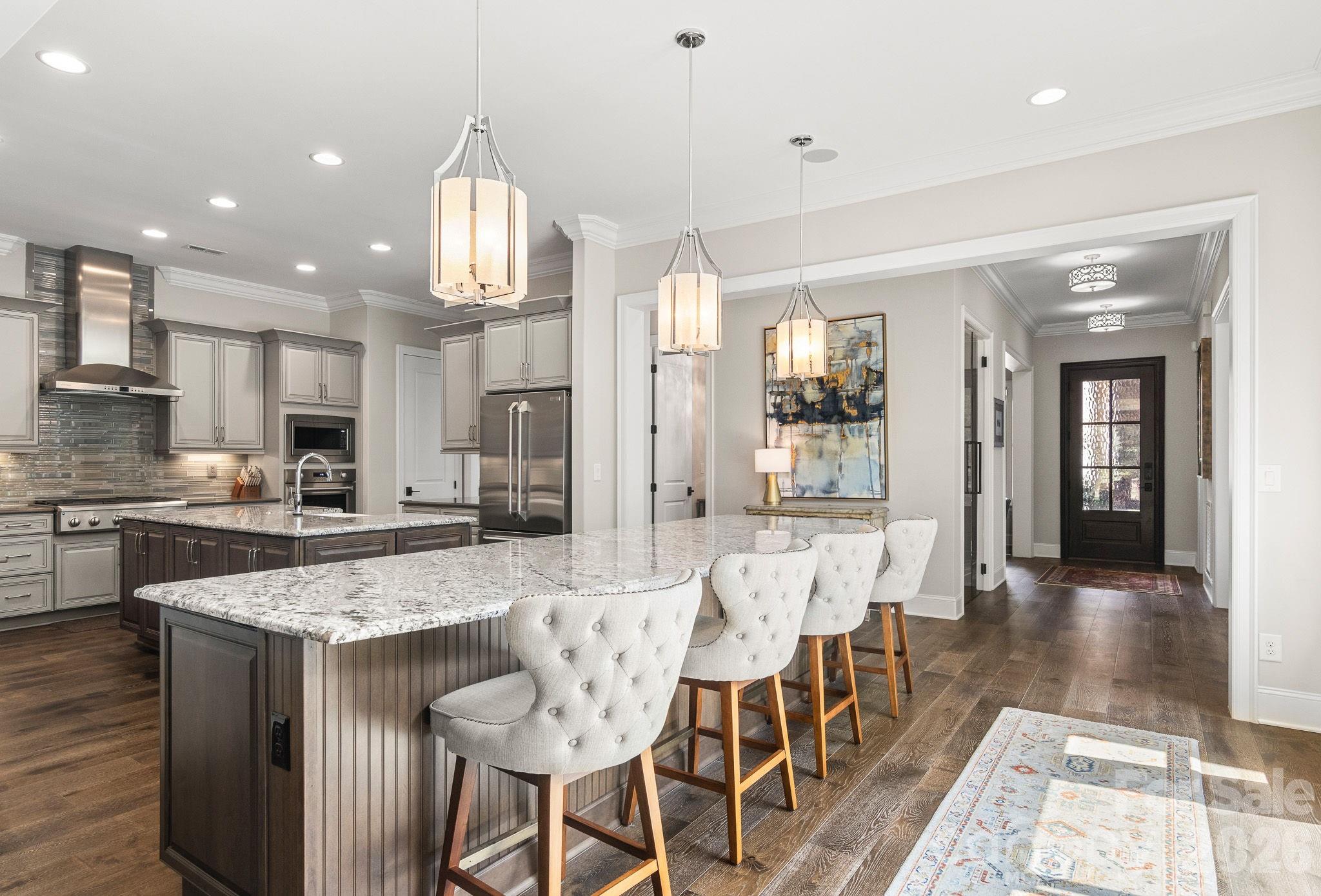418 Flat Rock Drive — Denver