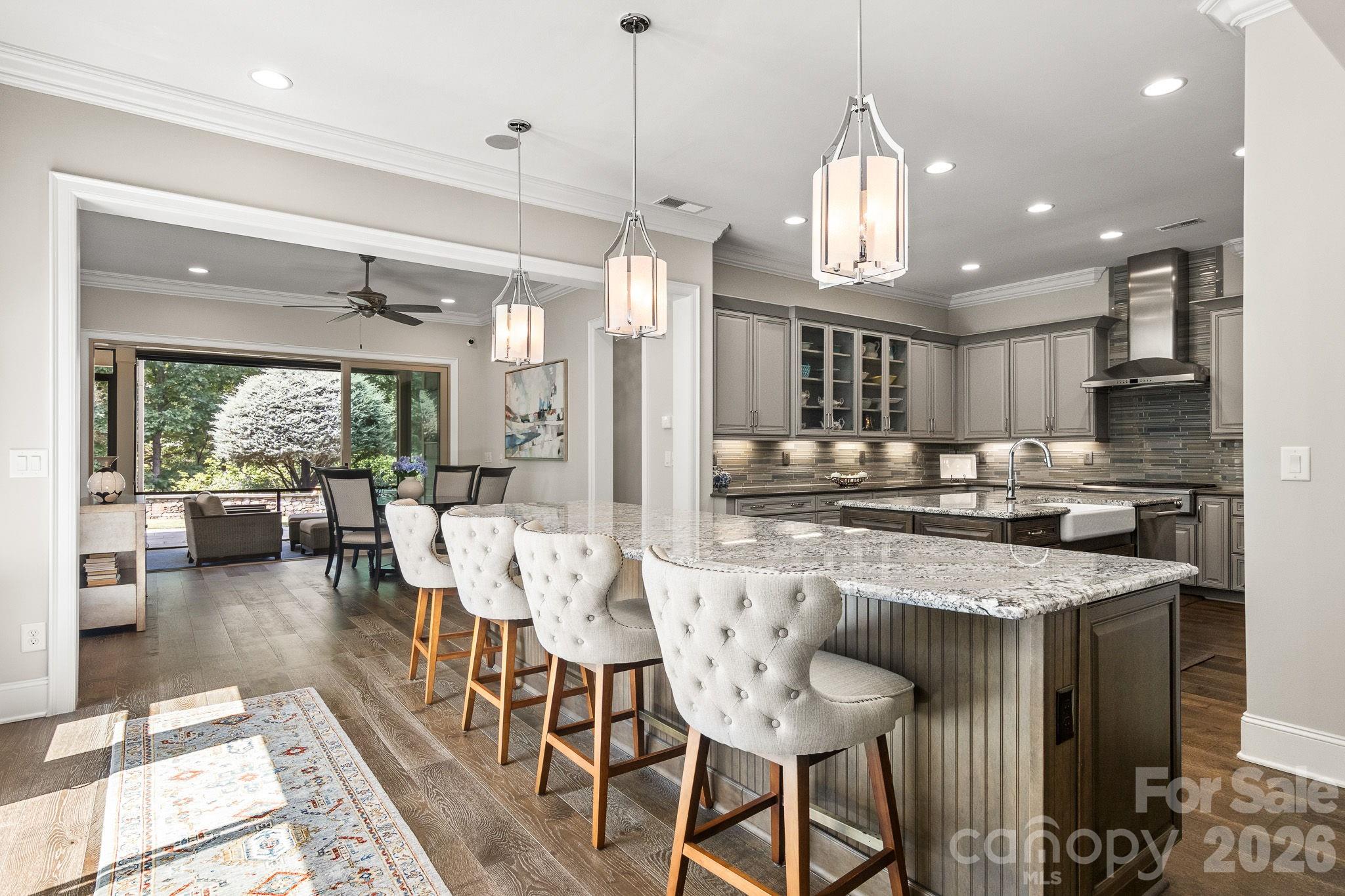 418 Flat Rock Drive — Denver