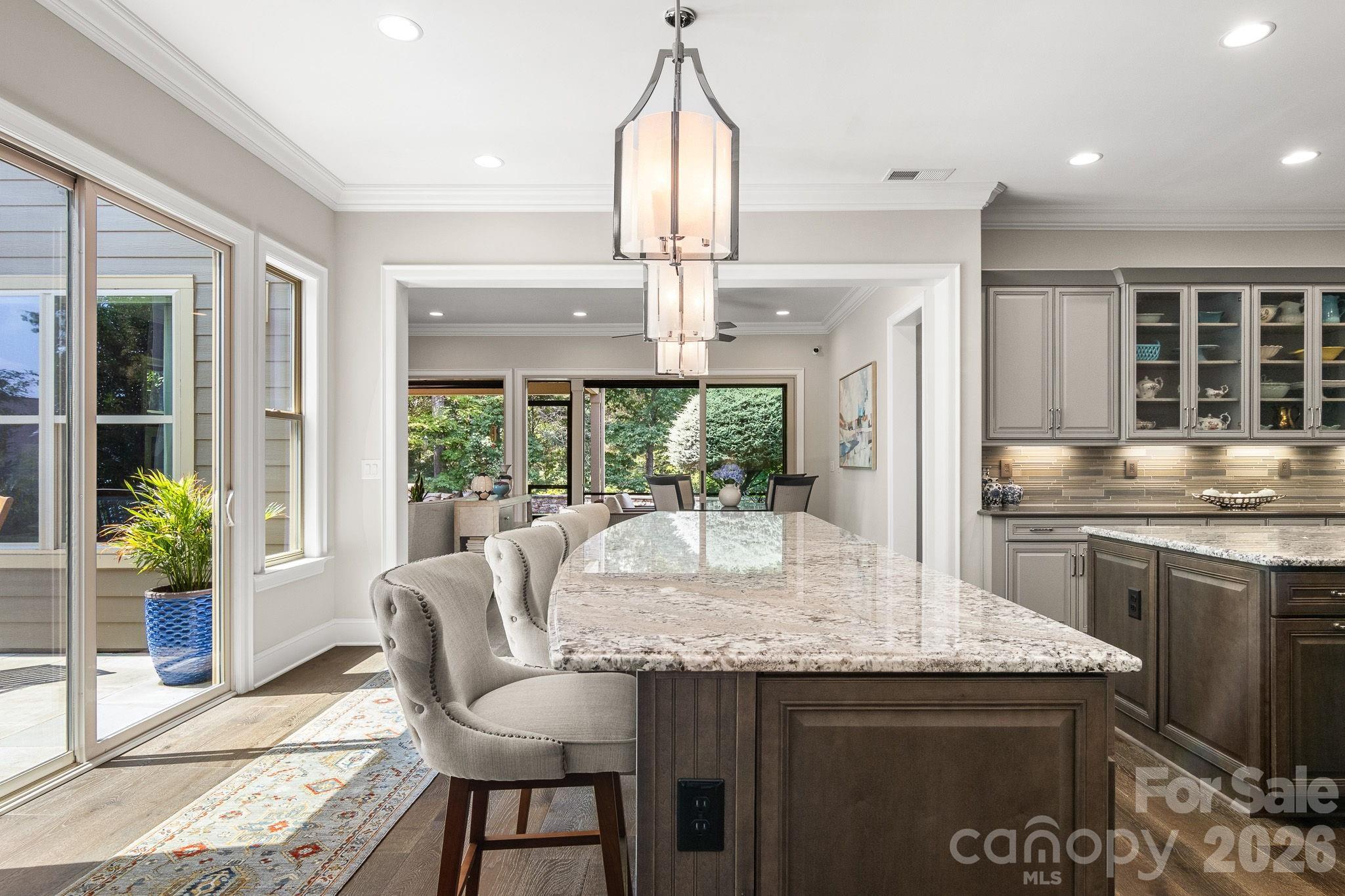 418 Flat Rock Drive — Denver