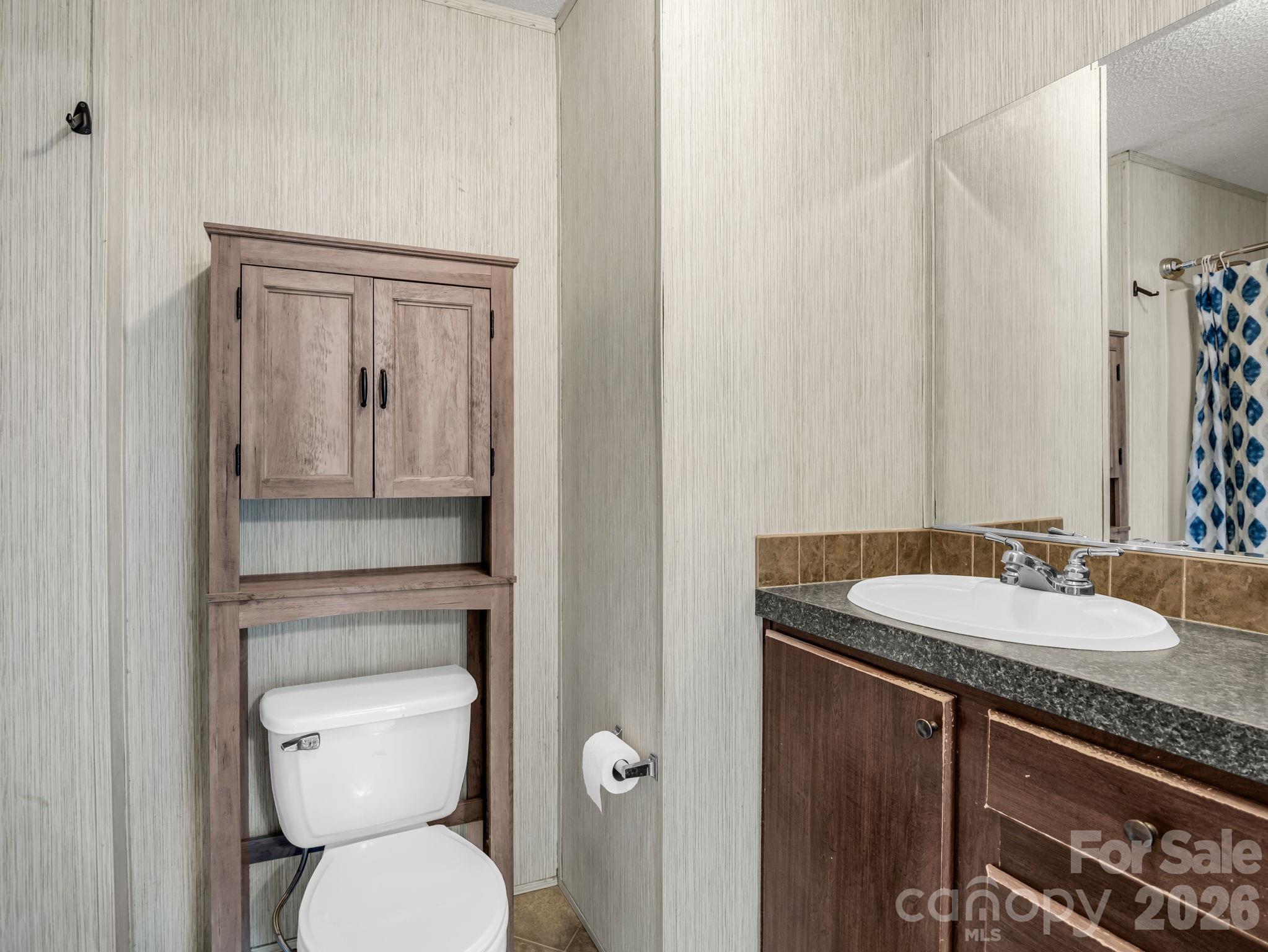 557 Sutton Mountain Ridge — Pisgah Forest
