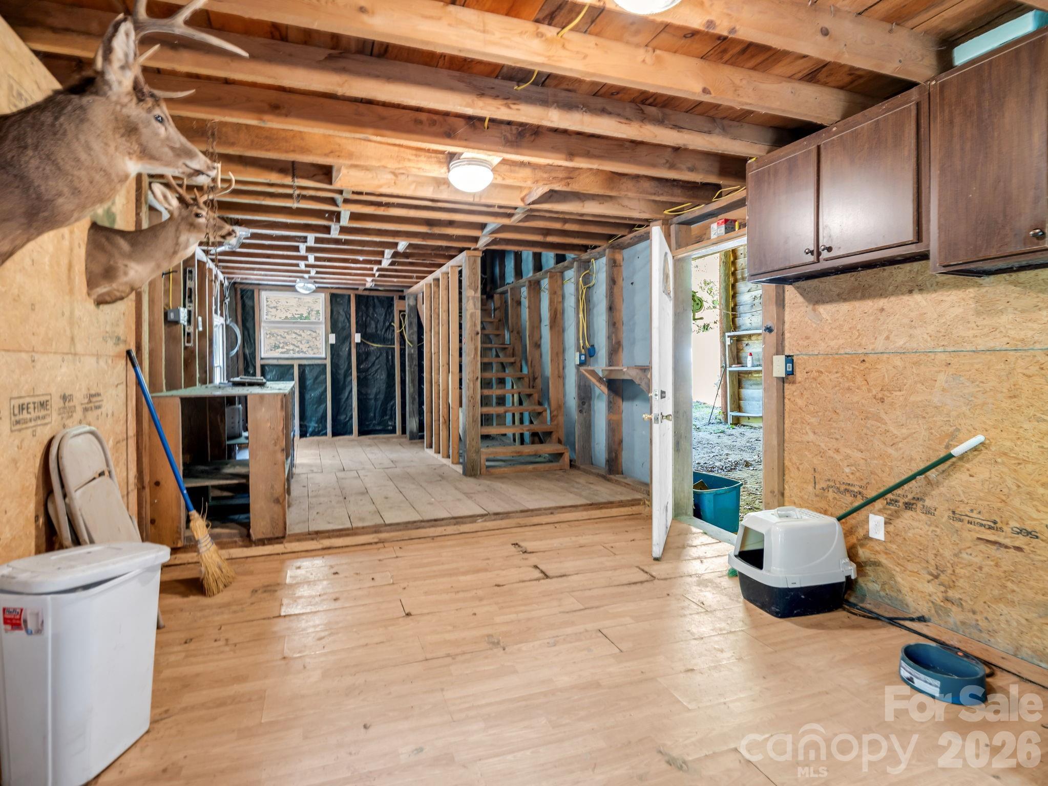 557 Sutton Mountain Ridge — Pisgah Forest