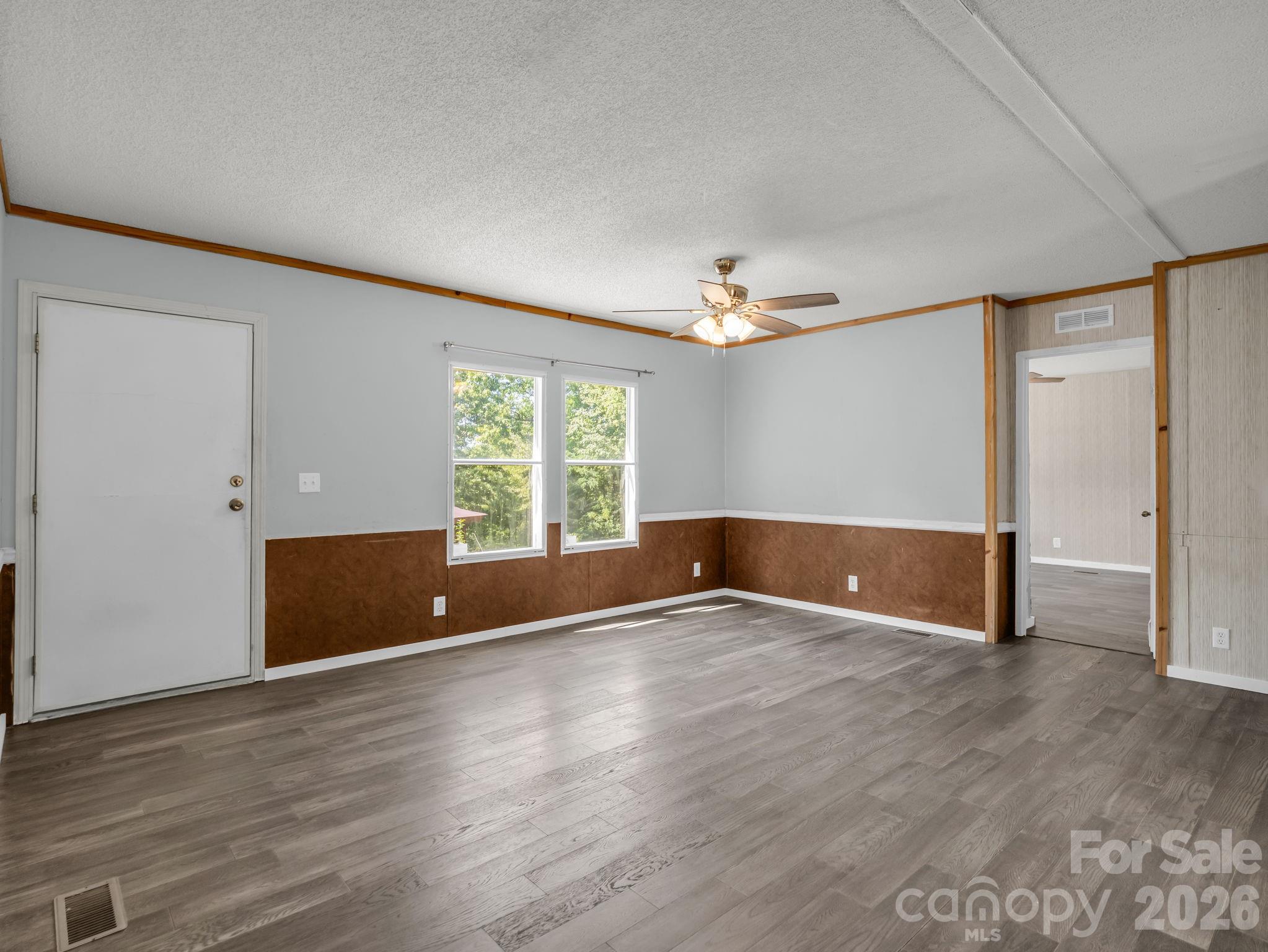 557 Sutton Mountain Ridge — Pisgah Forest
