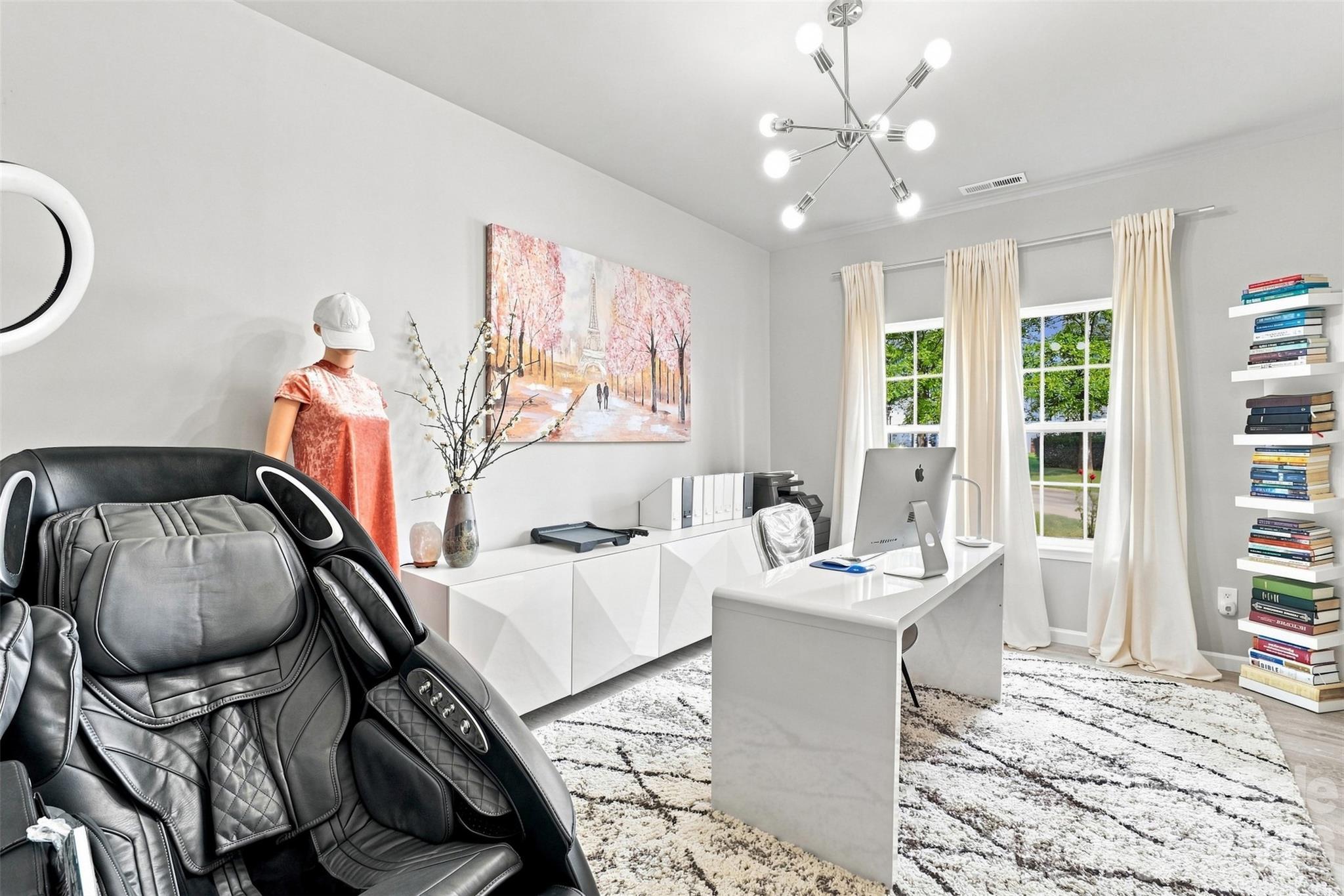 5909 Parkstone Drive — Matthews