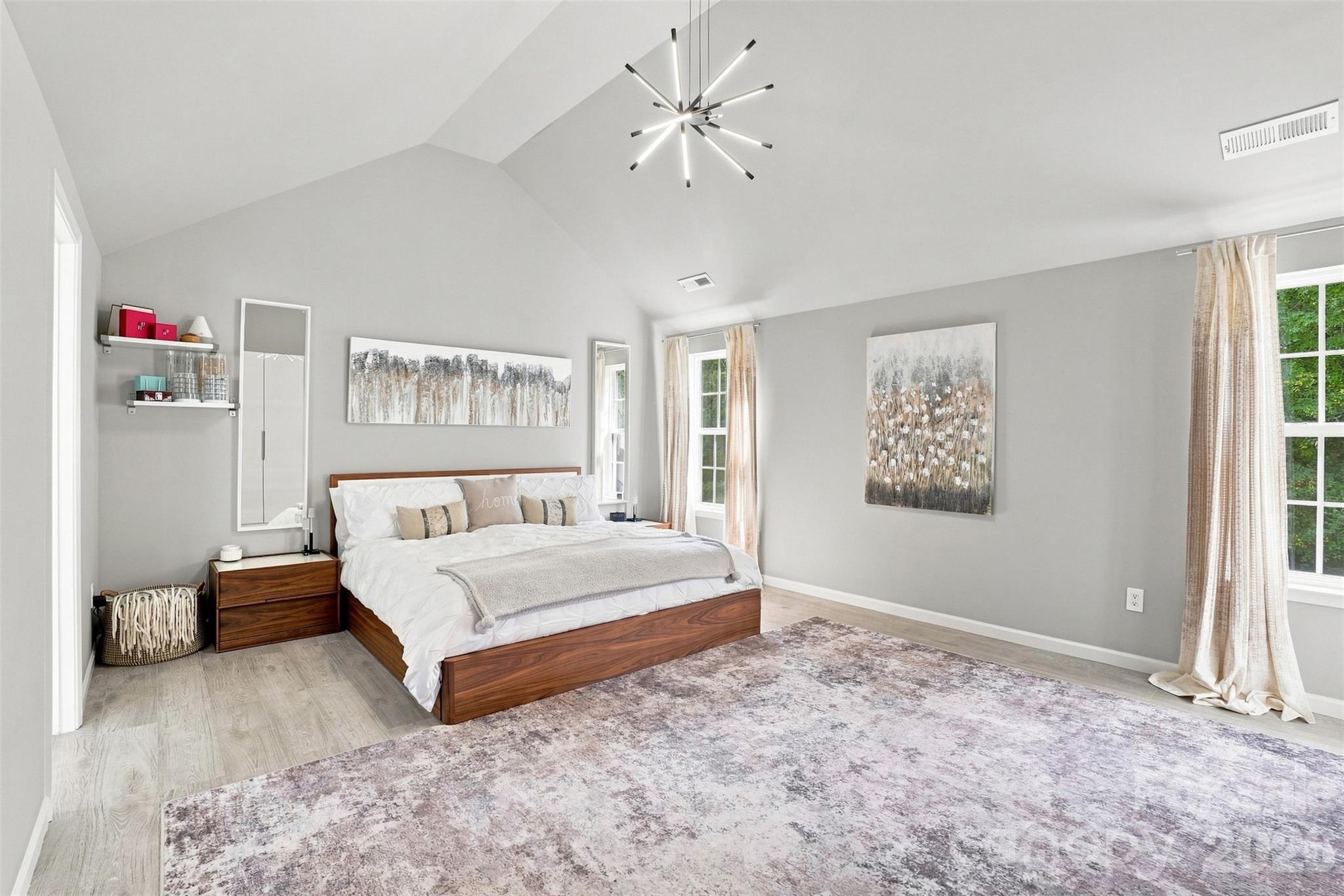 5909 Parkstone Drive — Matthews