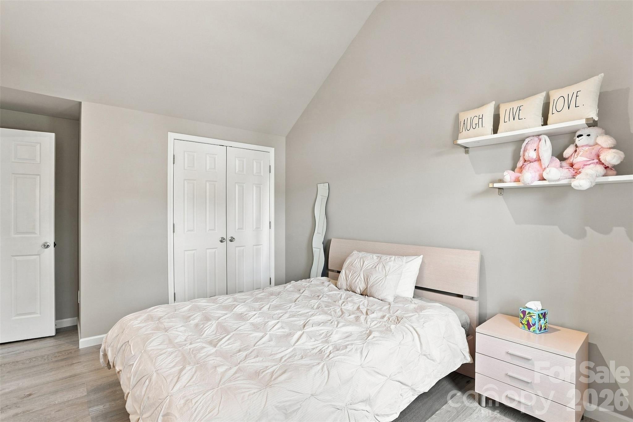 5909 Parkstone Drive — Matthews