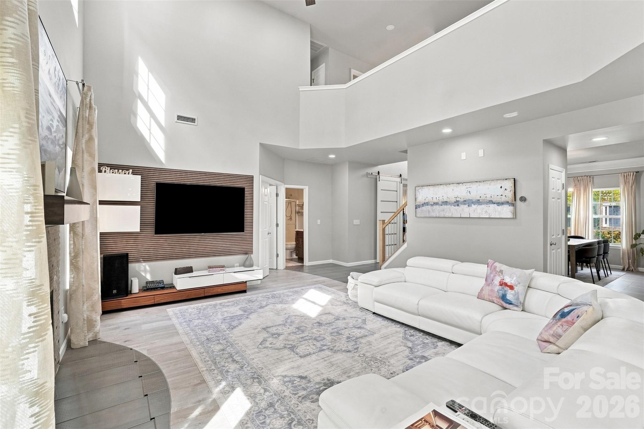 5909 Parkstone Drive — Matthews