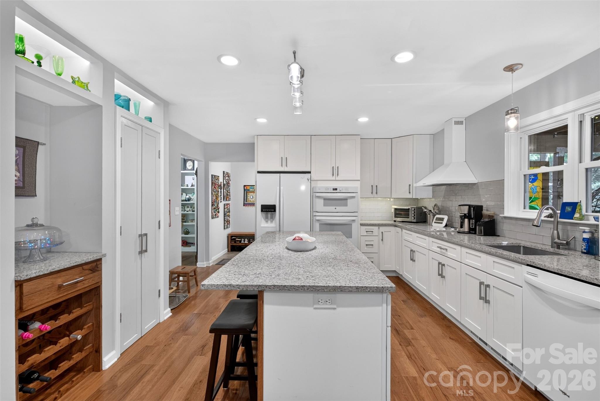 42 Timothy Lane — Candler