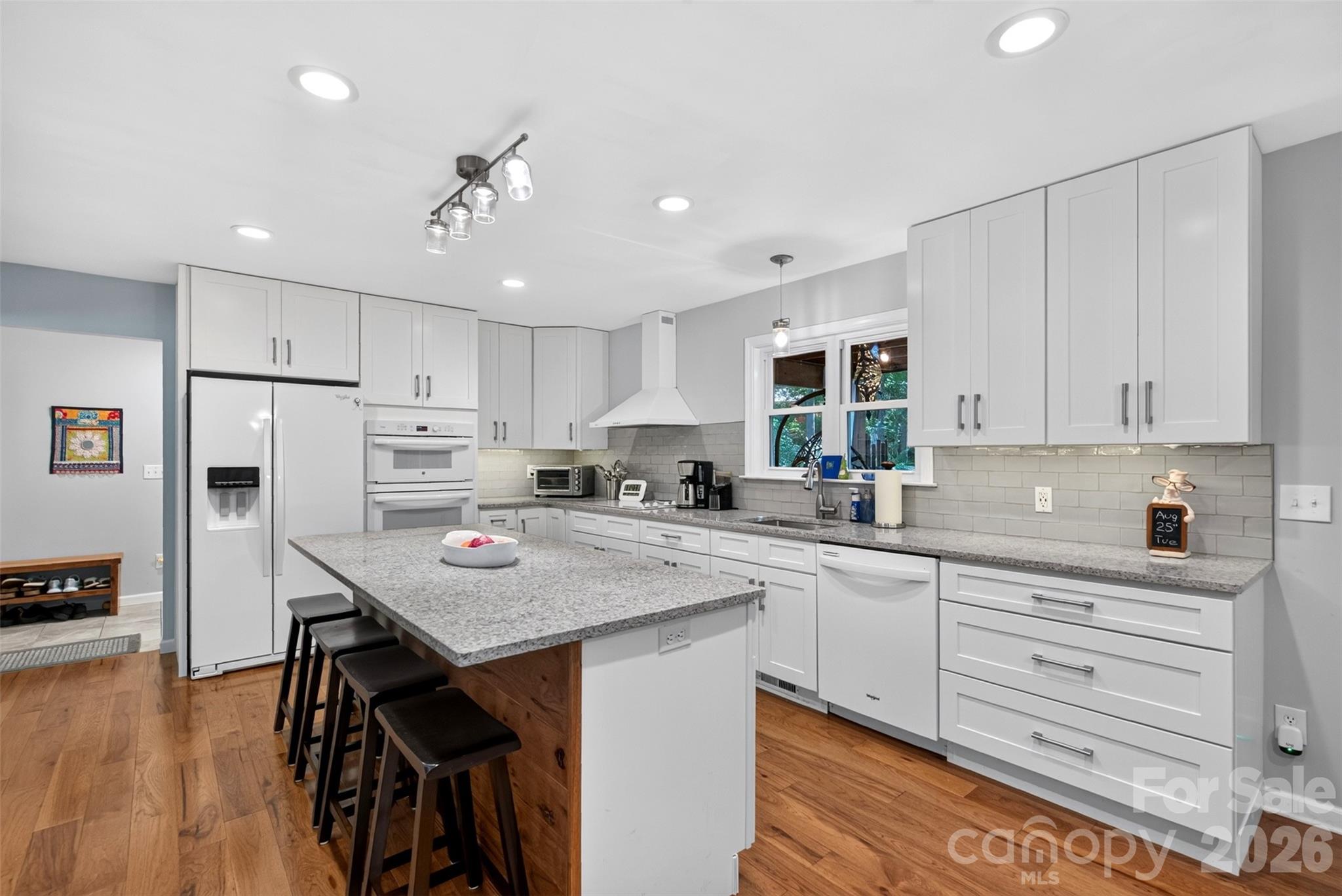 42 Timothy Lane — Candler