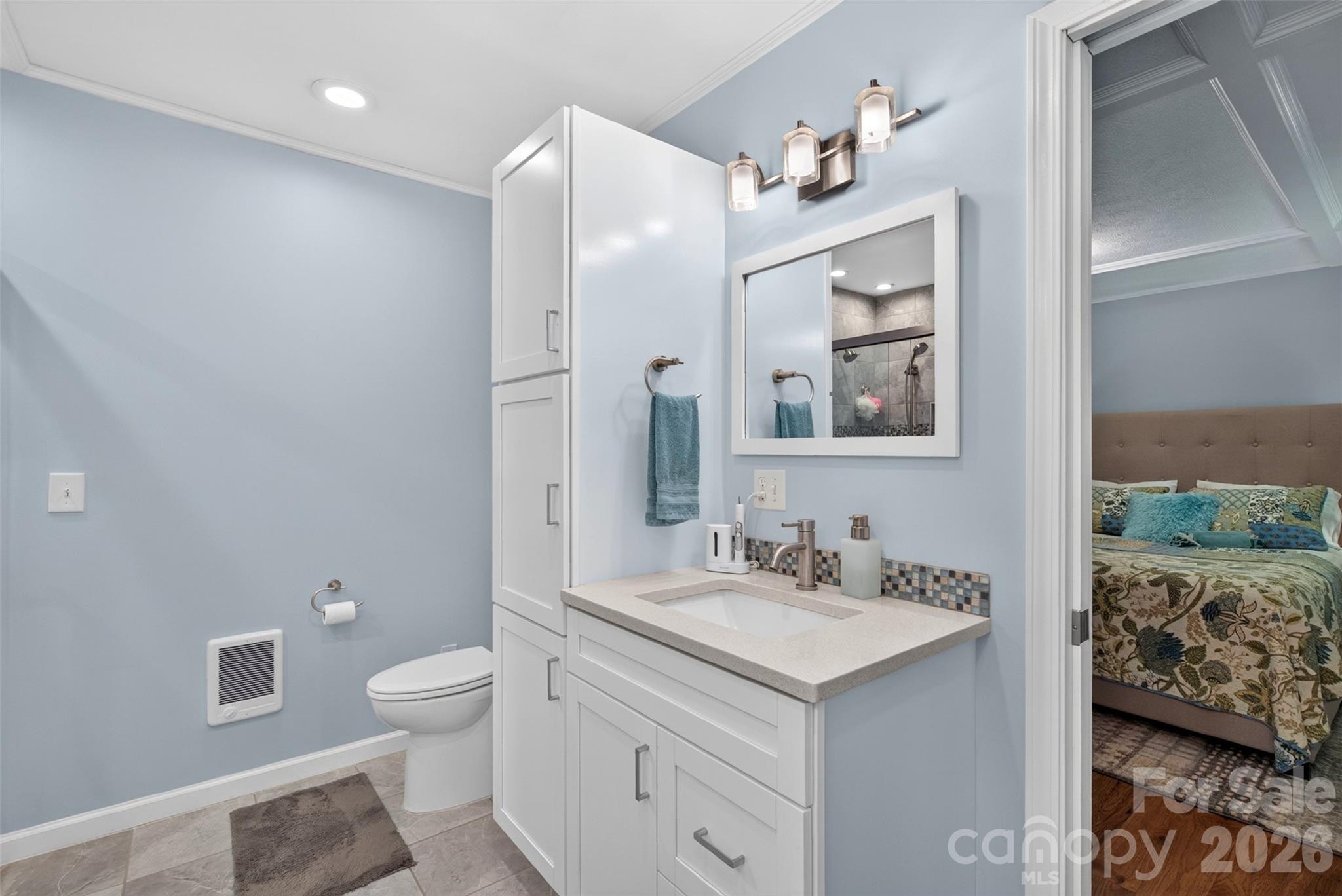 42 Timothy Lane — Candler