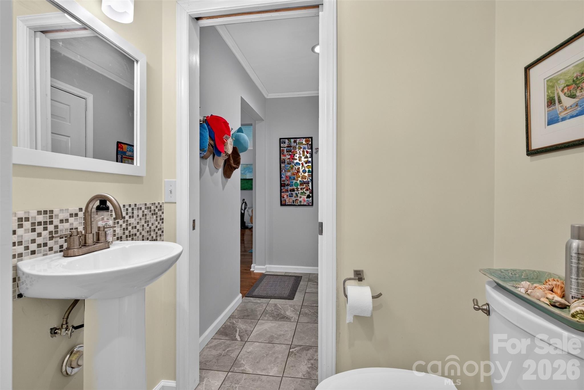 42 Timothy Lane — Candler