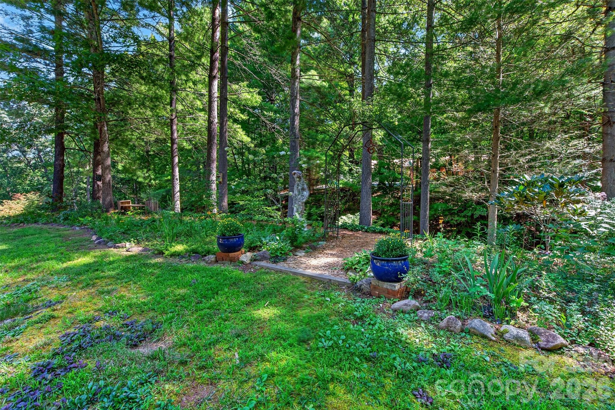 42 Timothy Lane — Candler