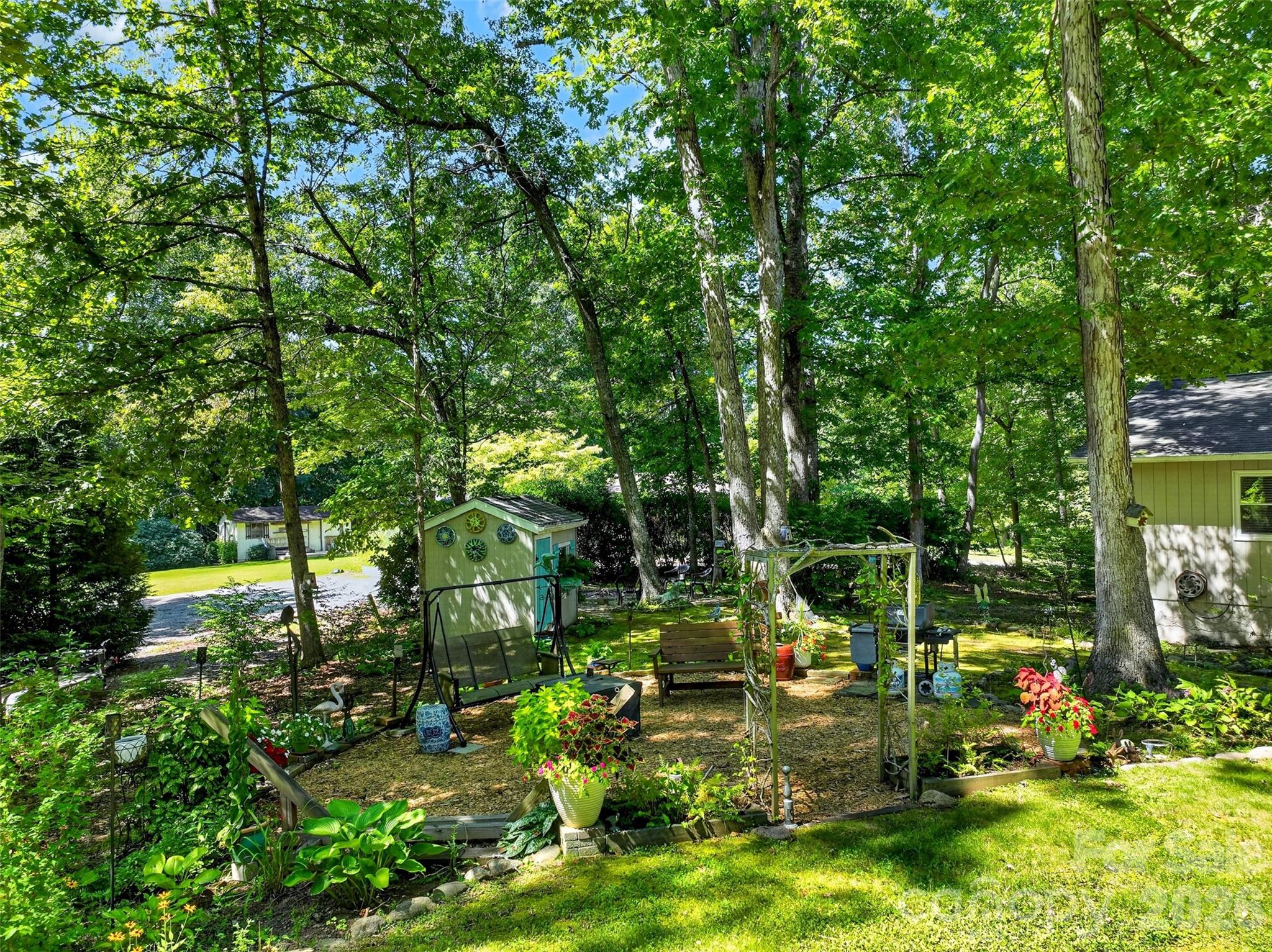 42 Timothy Lane — Candler