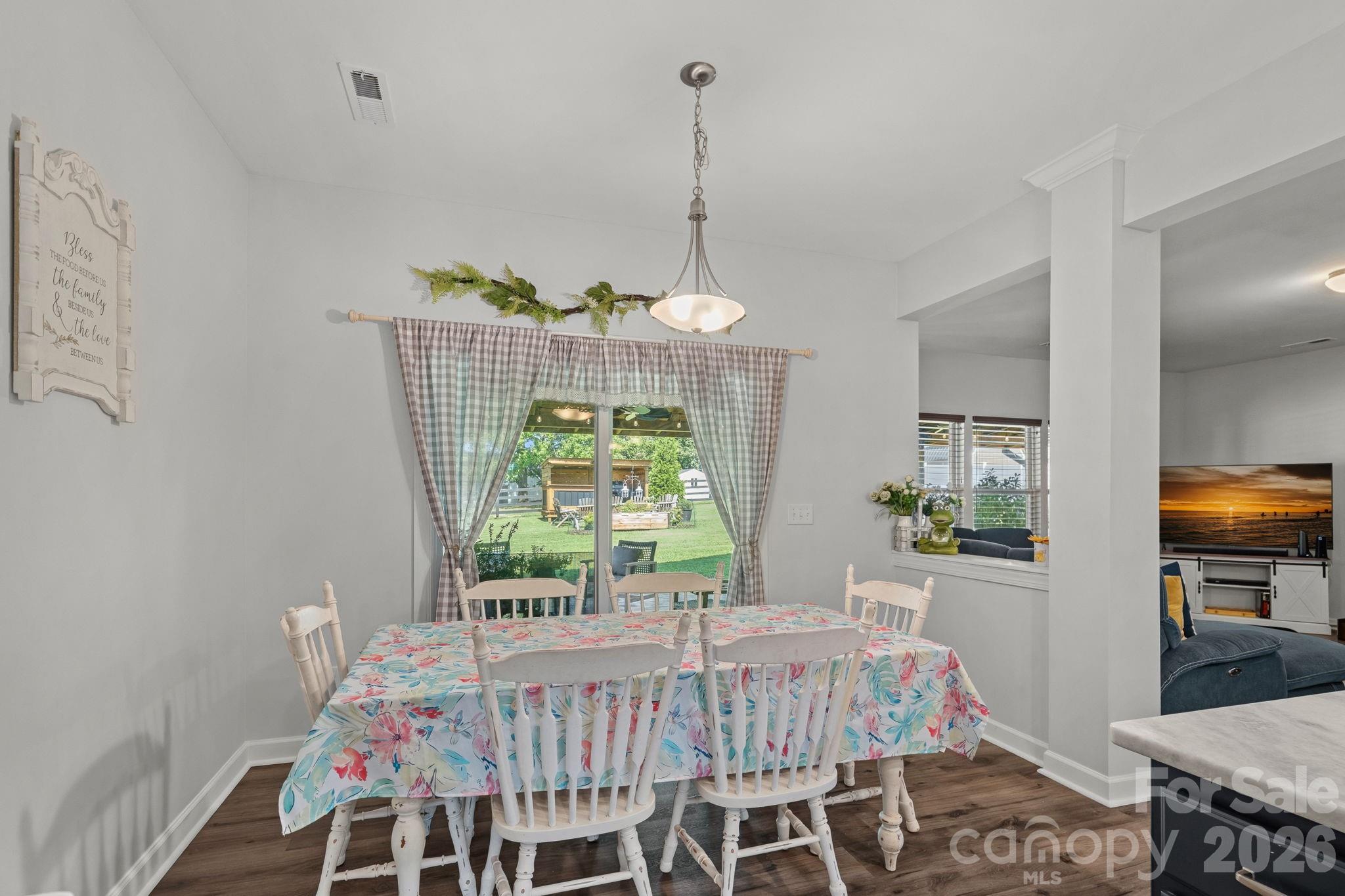 120 Dublin Court — Statesville