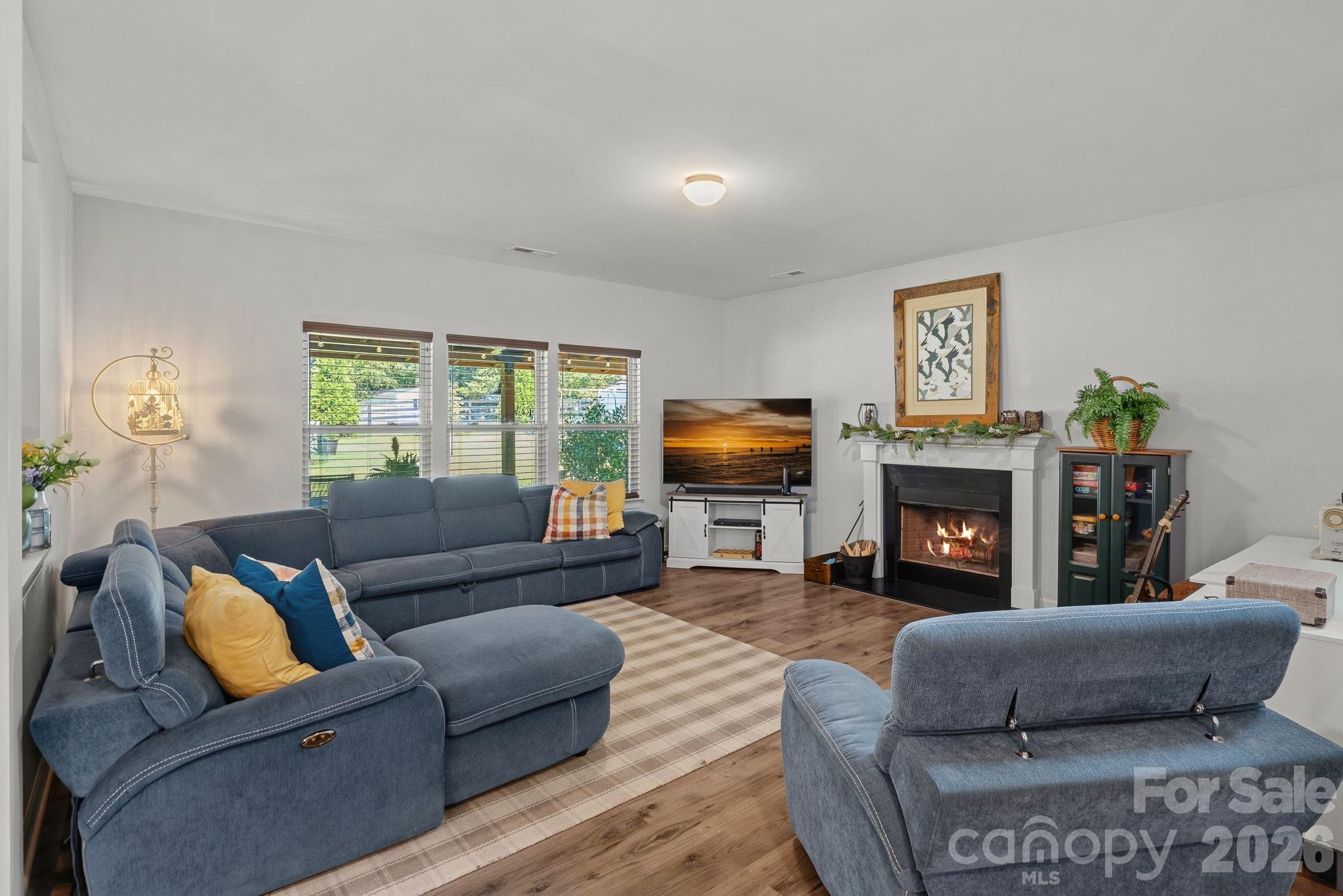 120 Dublin Court — Statesville