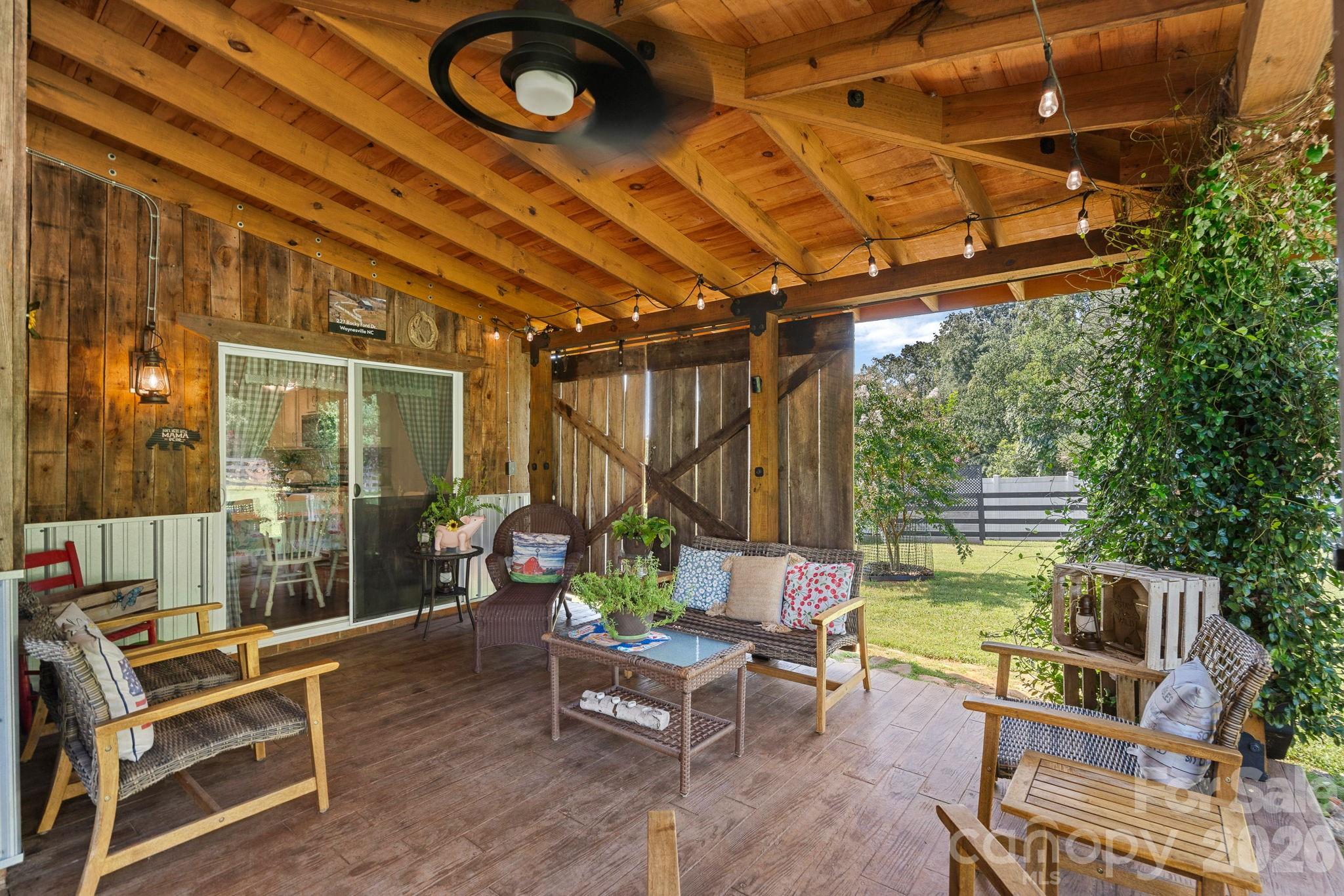 120 Dublin Court — Statesville