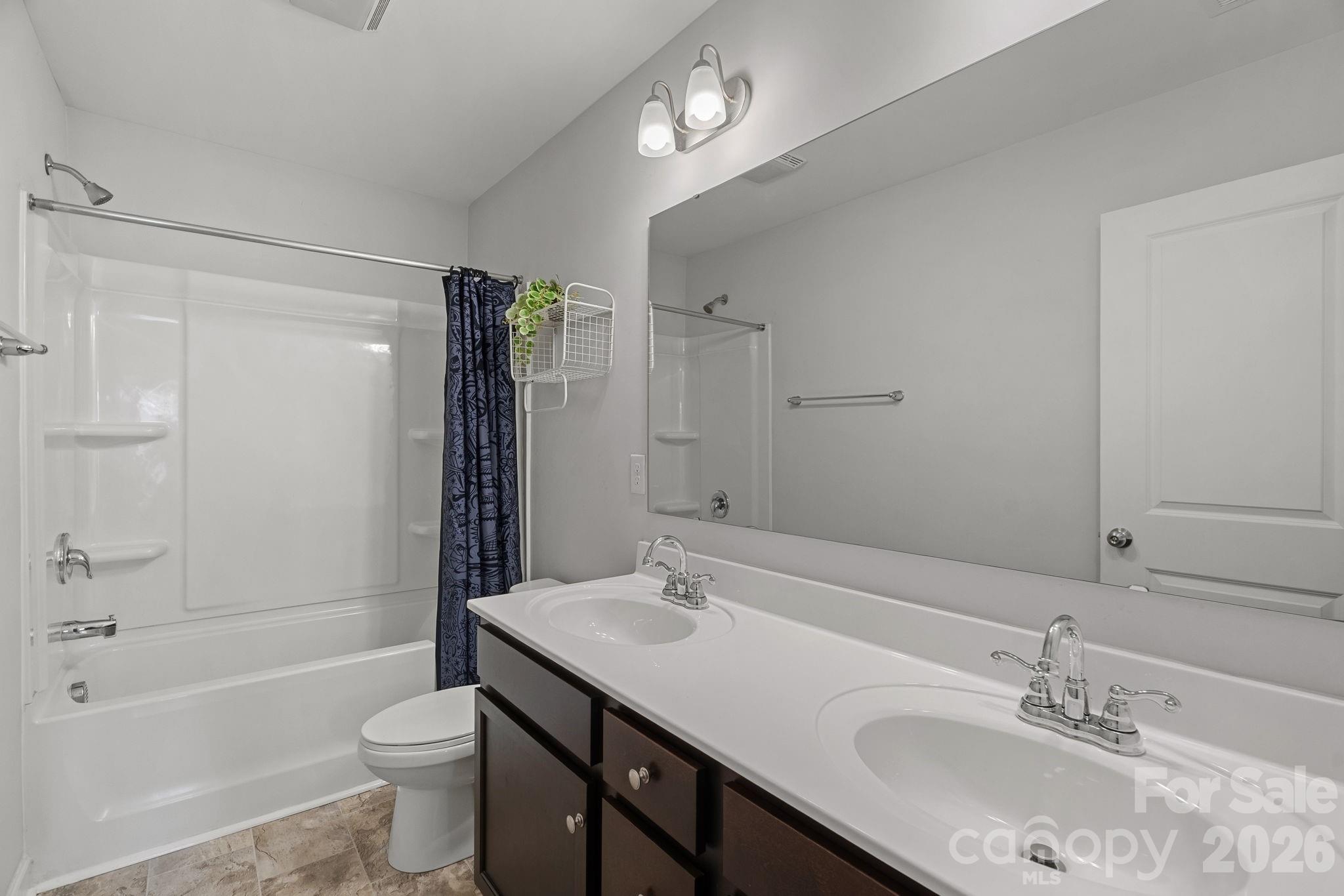 120 Dublin Court — Statesville