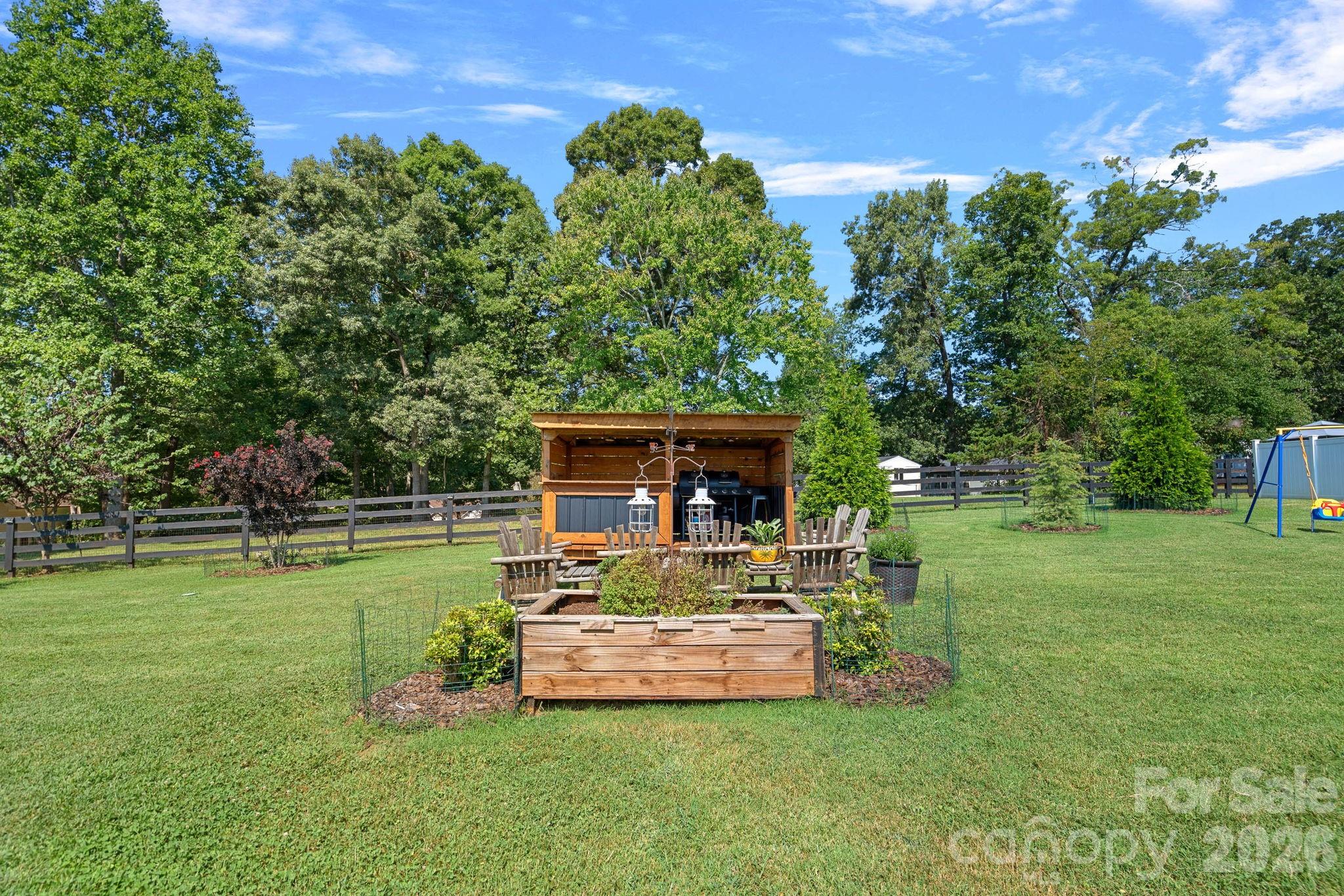 120 Dublin Court — Statesville