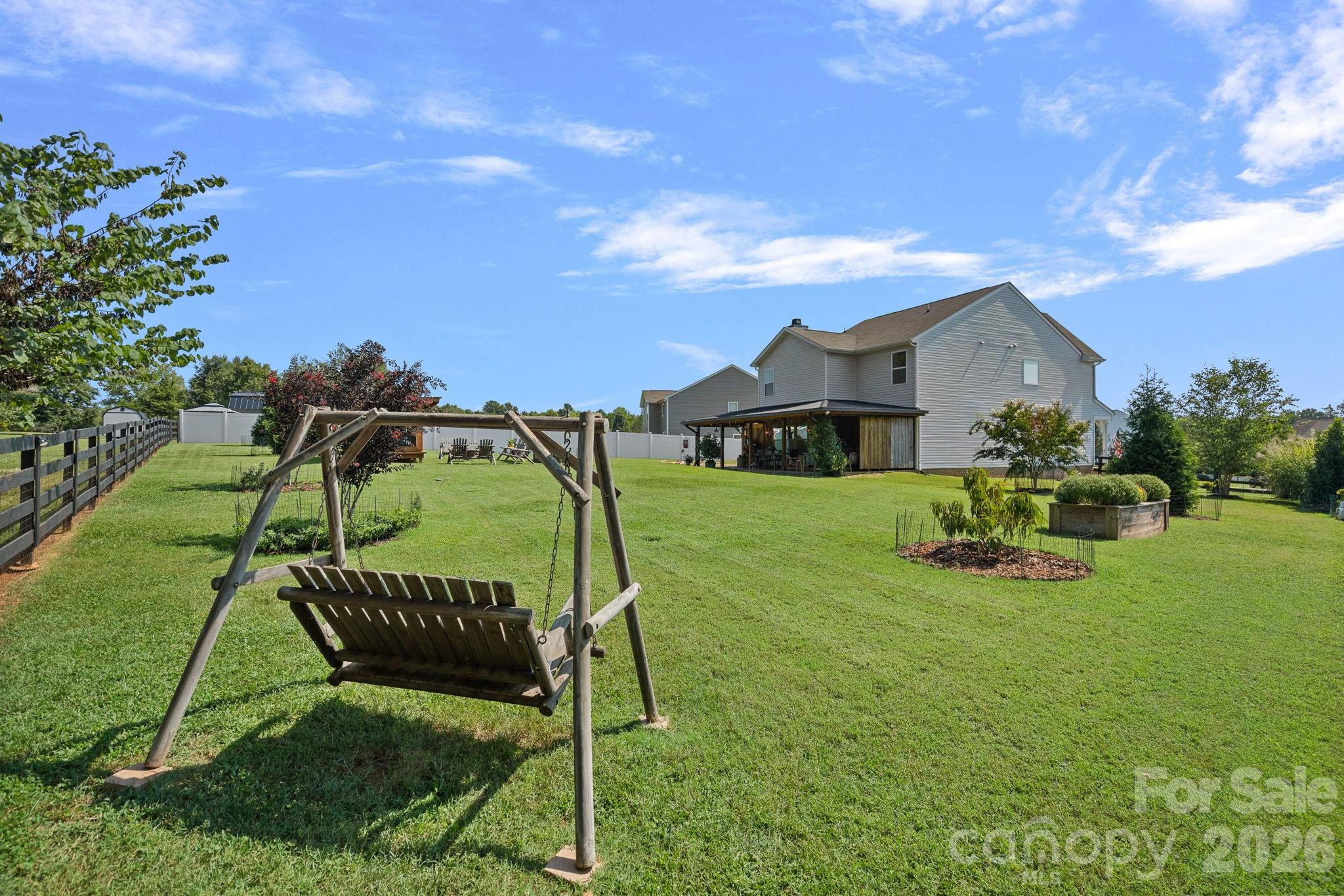 120 Dublin Court — Statesville