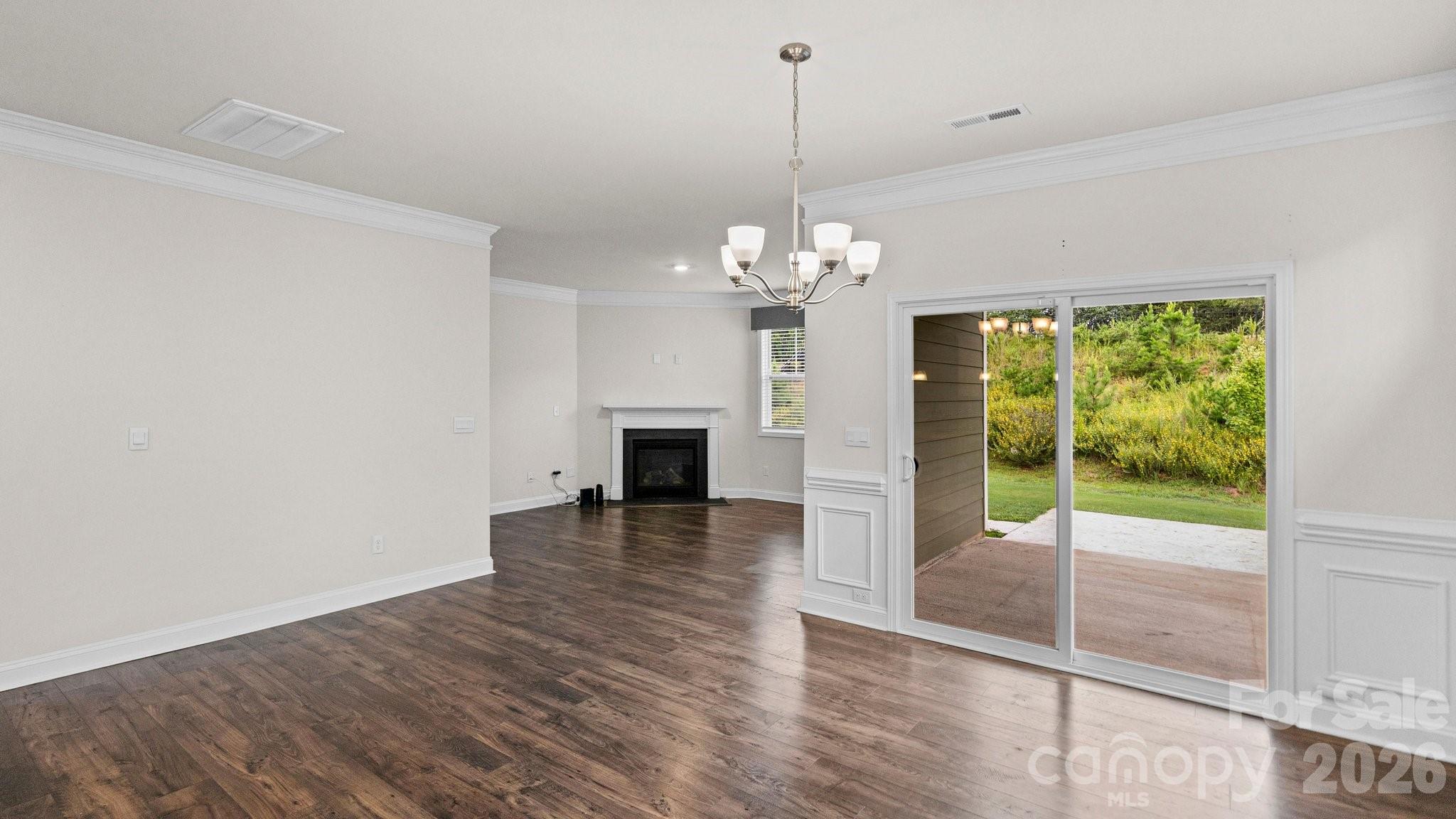 1615 Sweetmoss Loop — Denver