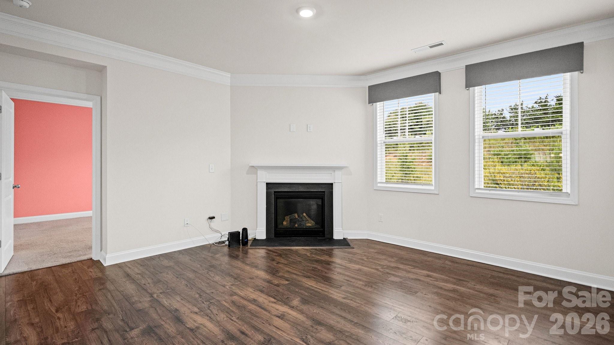 1615 Sweetmoss Loop — Denver