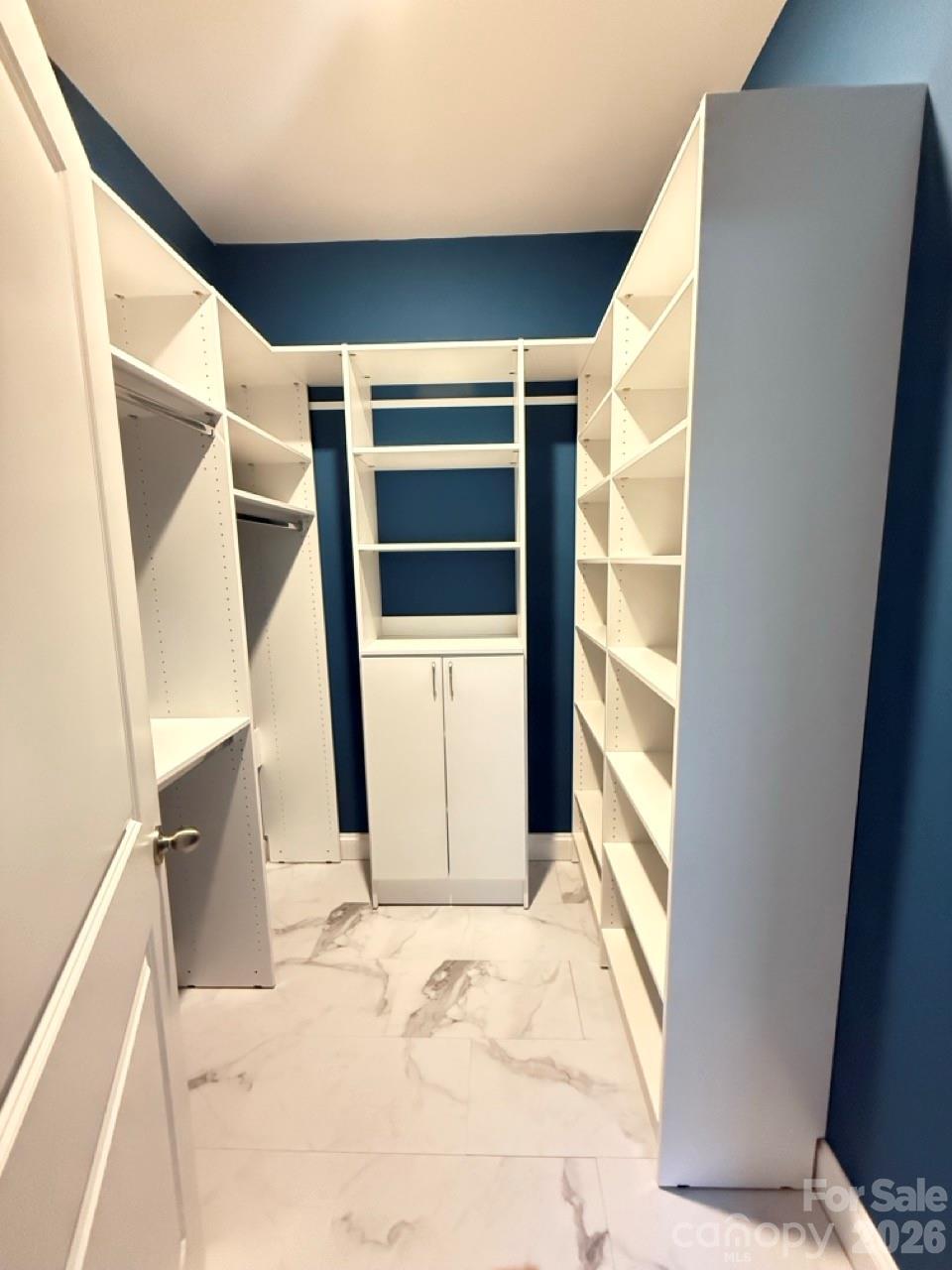 1615 Sweetmoss Loop — Denver