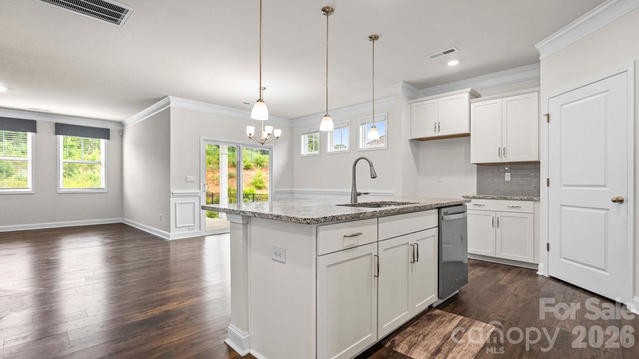 1615 Sweetmoss Loop — Denver