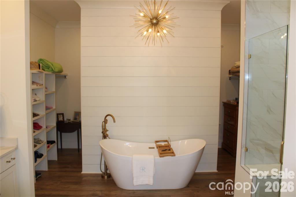8838 Lynn Parker Lane — Charlotte