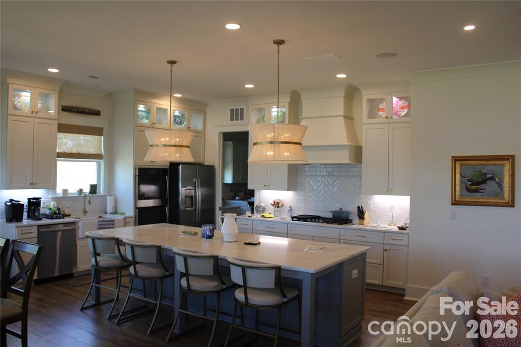 8838 Lynn Parker Lane — Charlotte