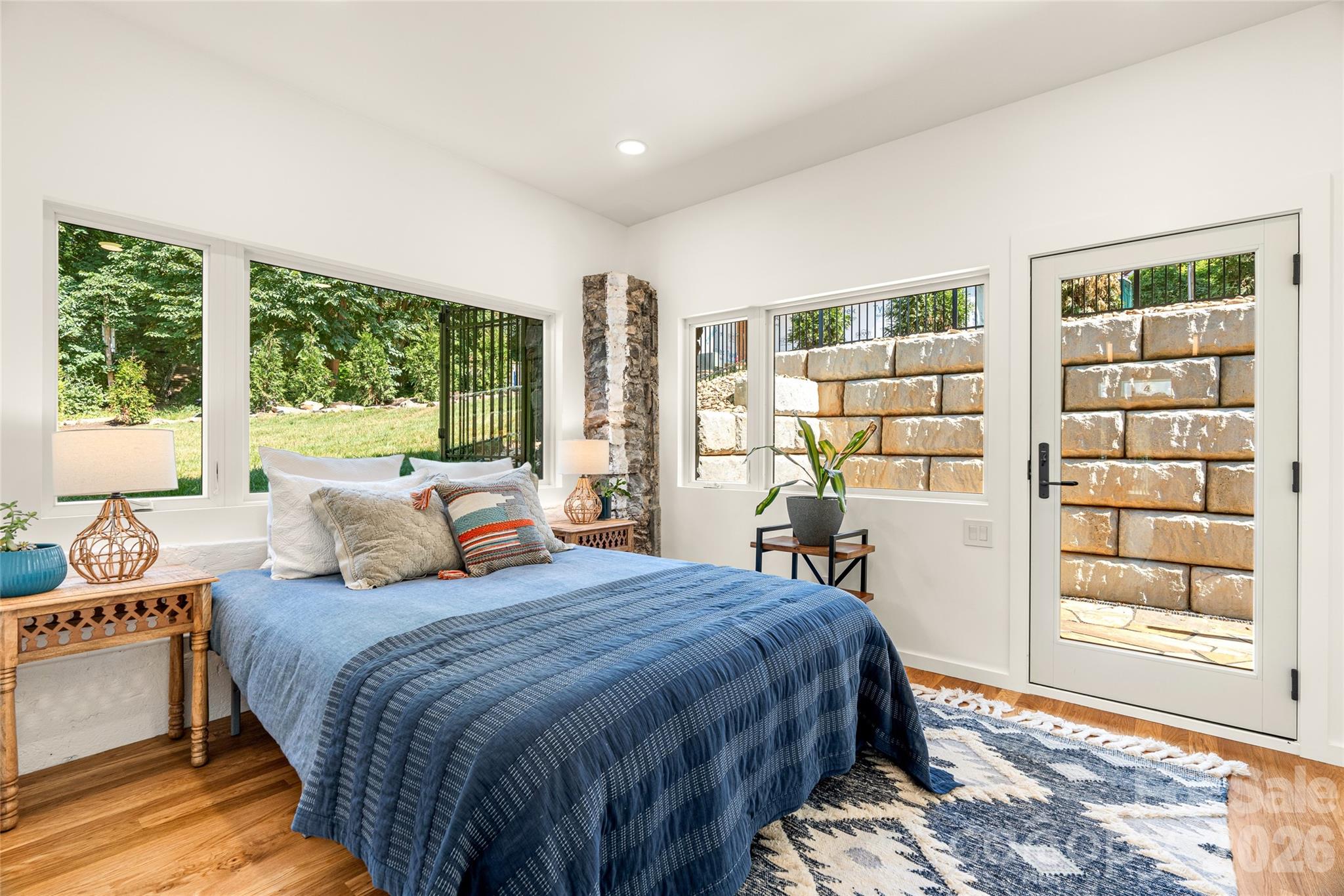 4 Roberts Street — Asheville