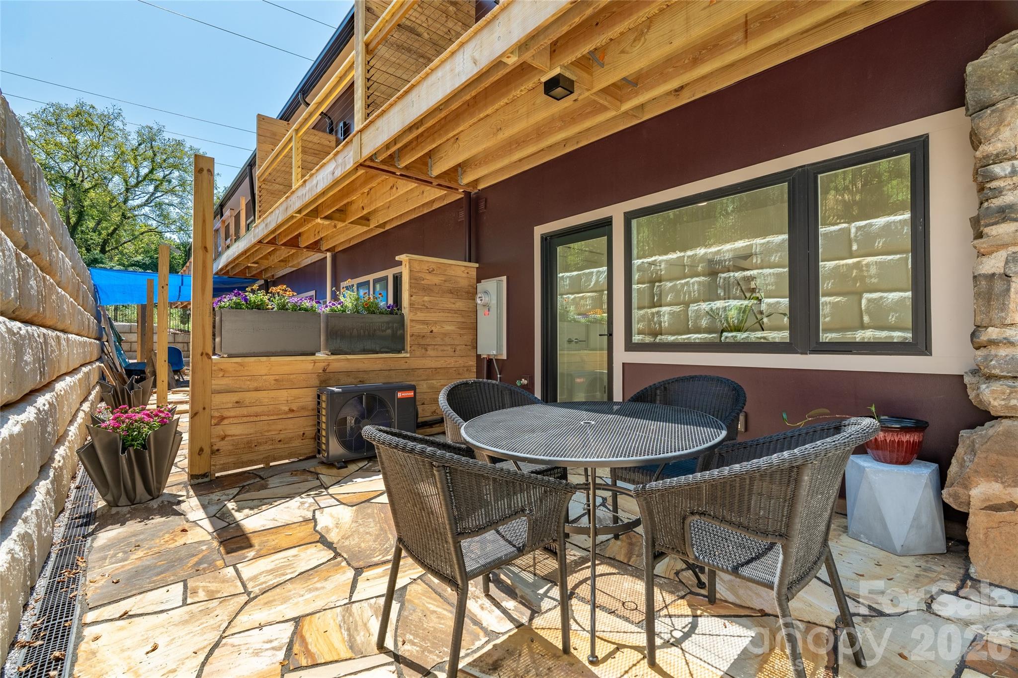 4 Roberts Street — Asheville