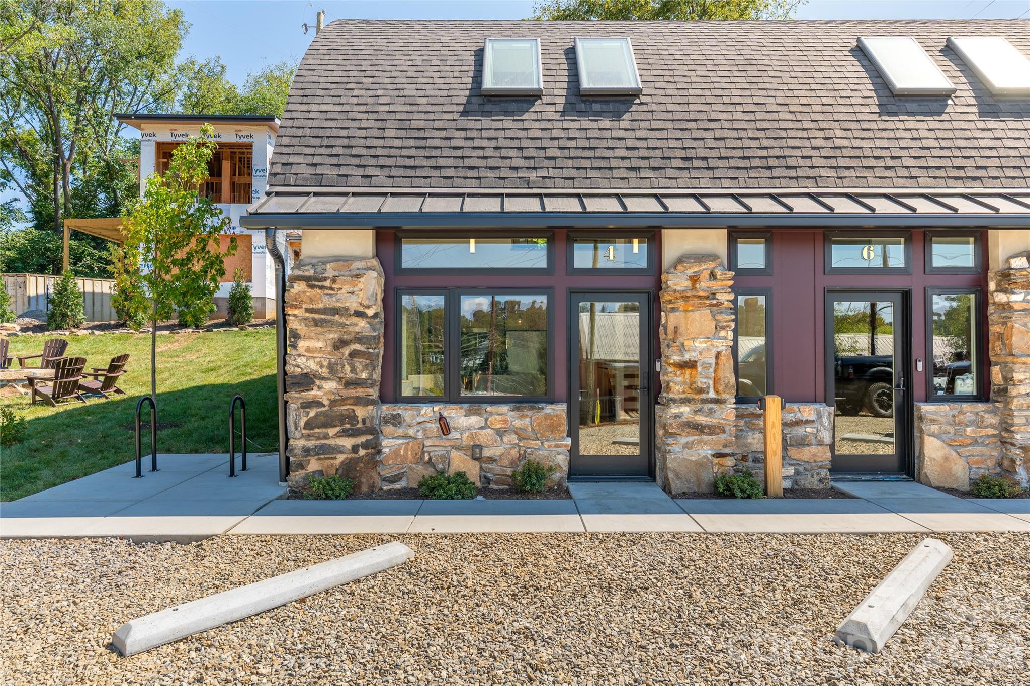 4 Roberts Street — Asheville