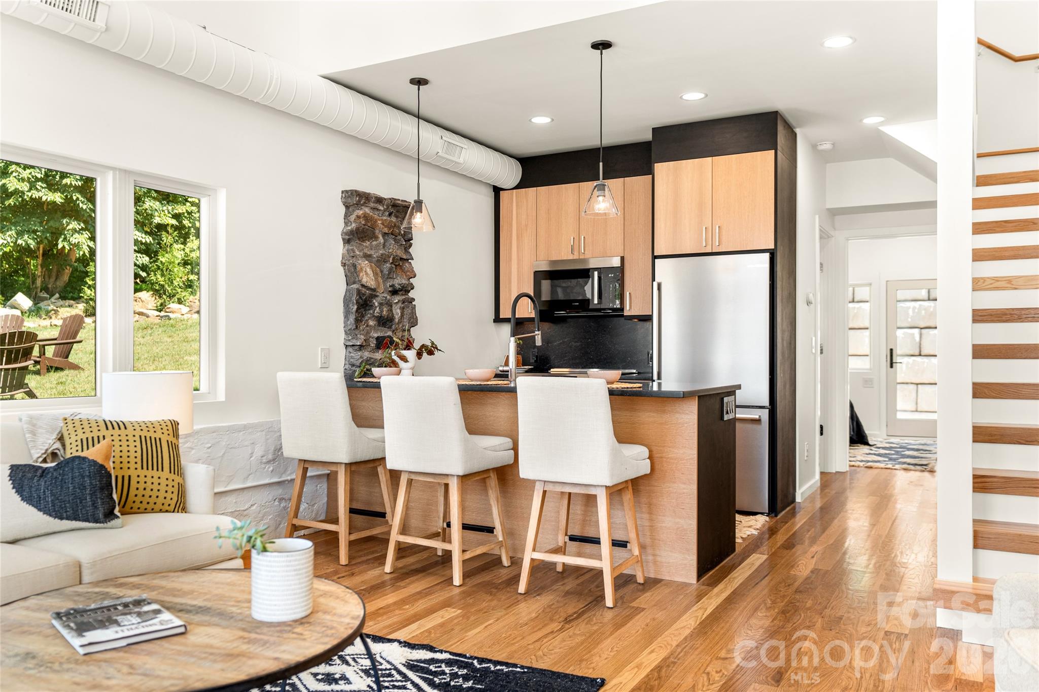4 Roberts Street — Asheville