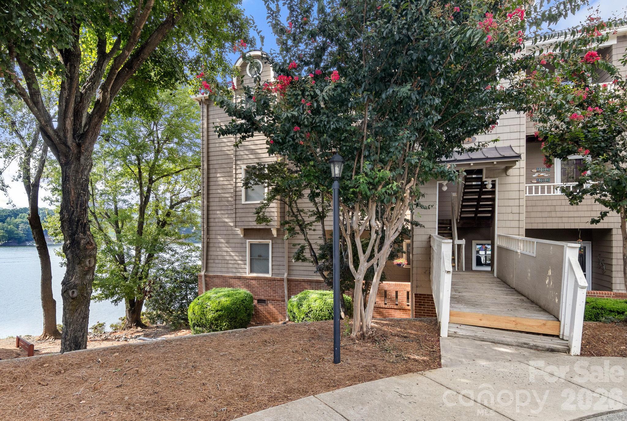 9816 Emerald Point Drive #5 — Charlotte