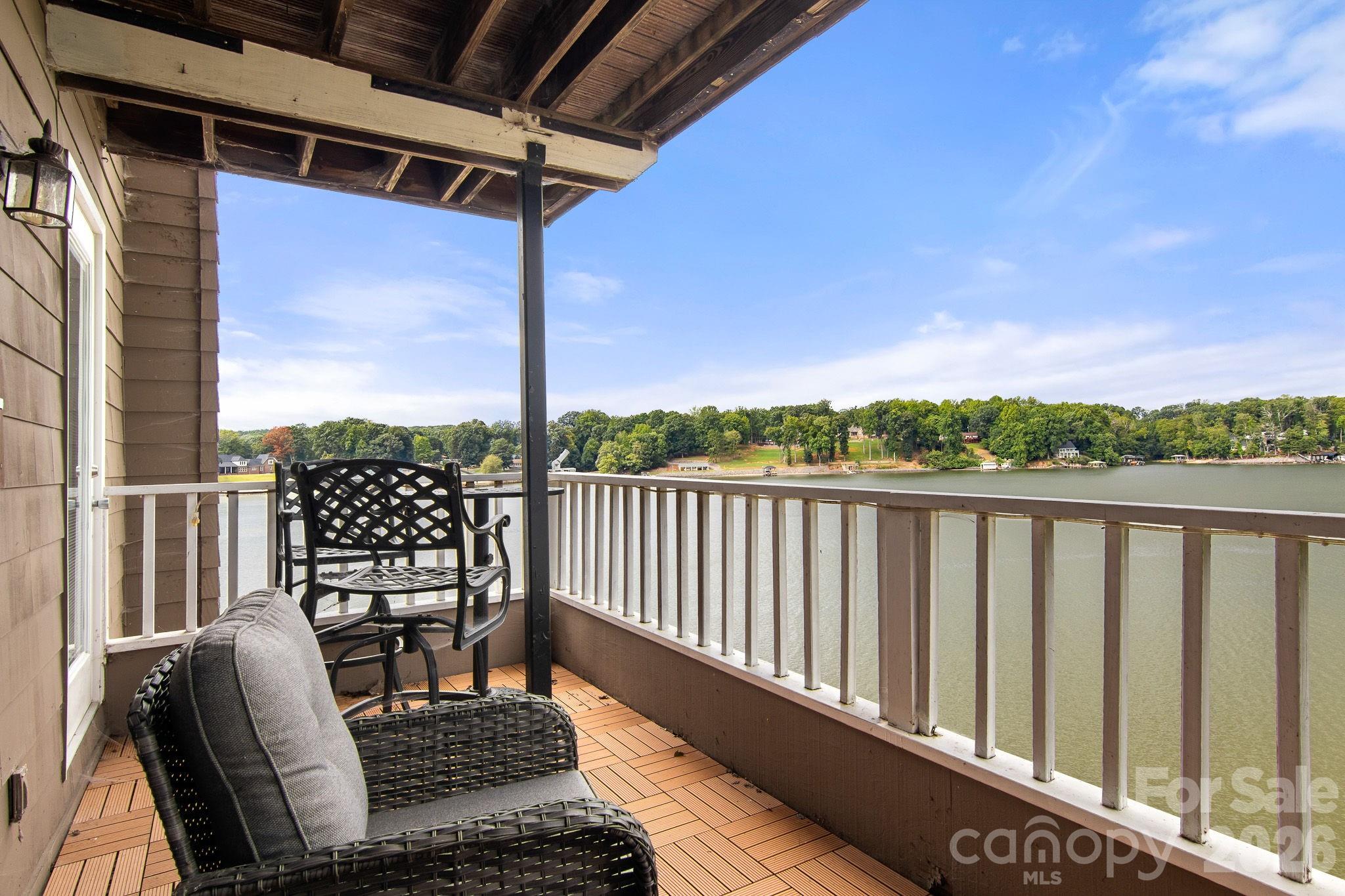 9816 Emerald Point Drive #5 — Charlotte