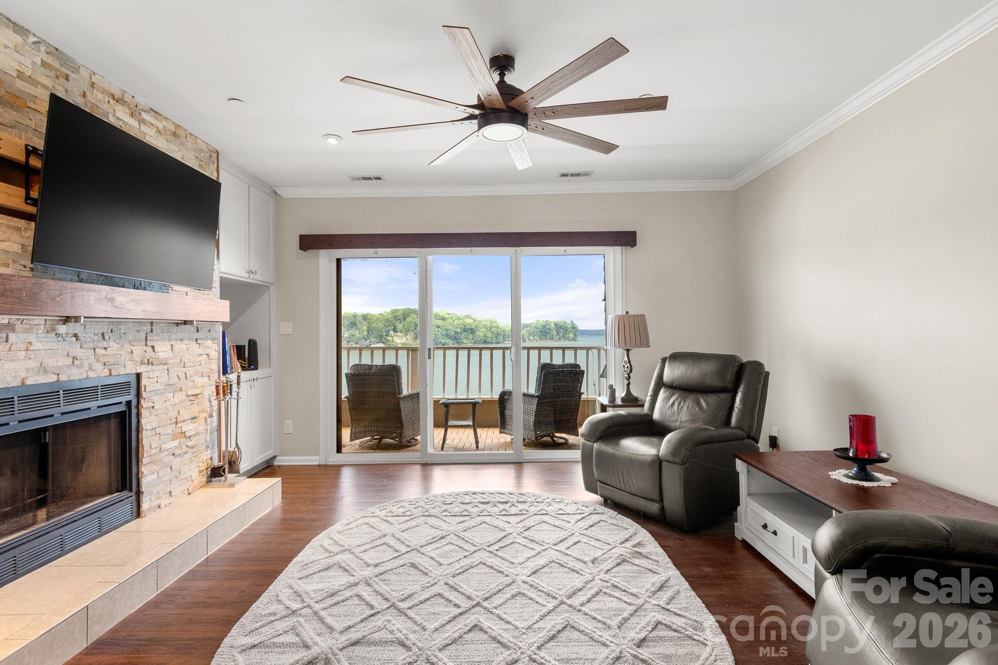 9816 Emerald Point Drive #5 — Charlotte