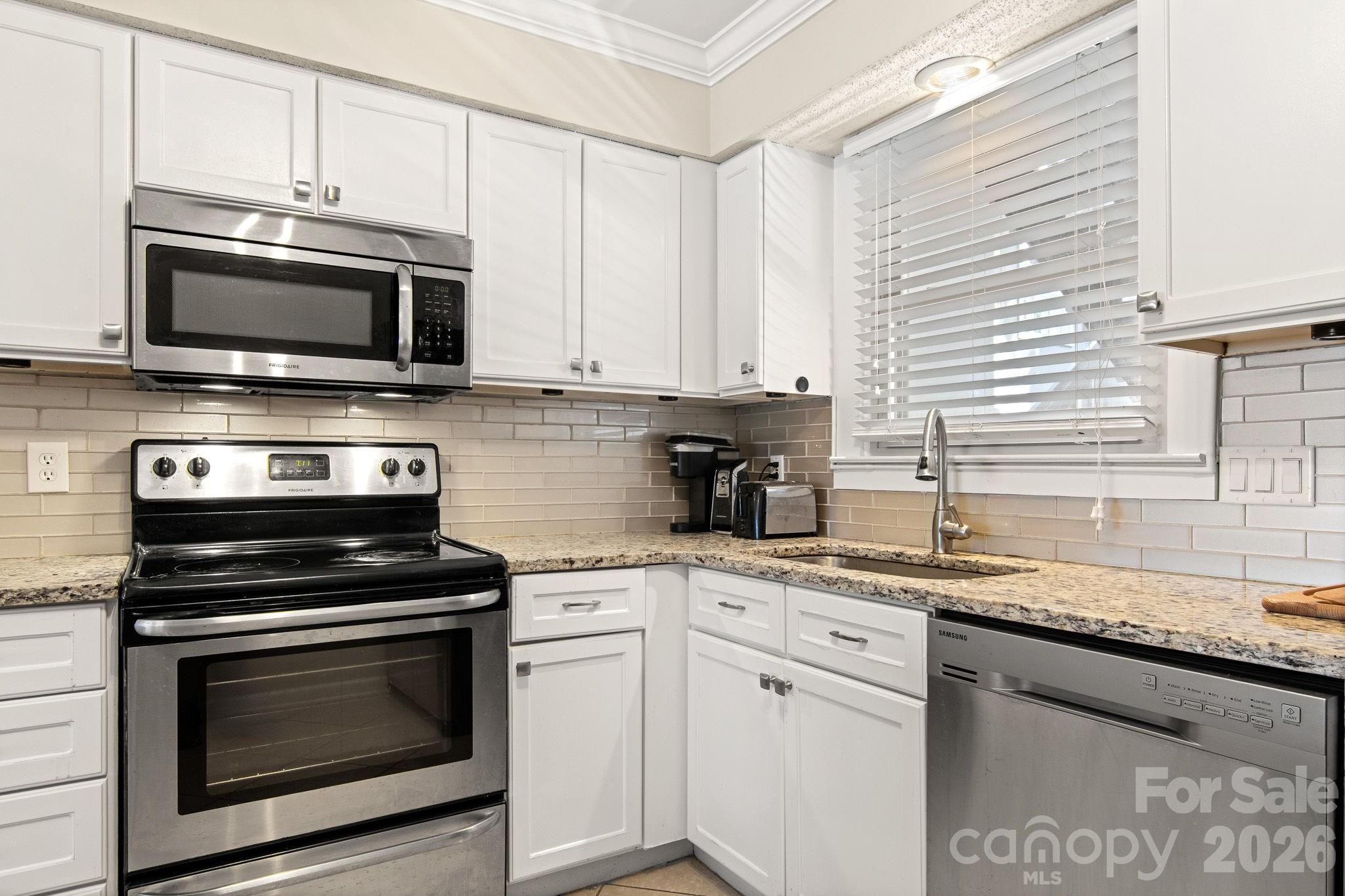 9816 Emerald Point Drive #5 — Charlotte