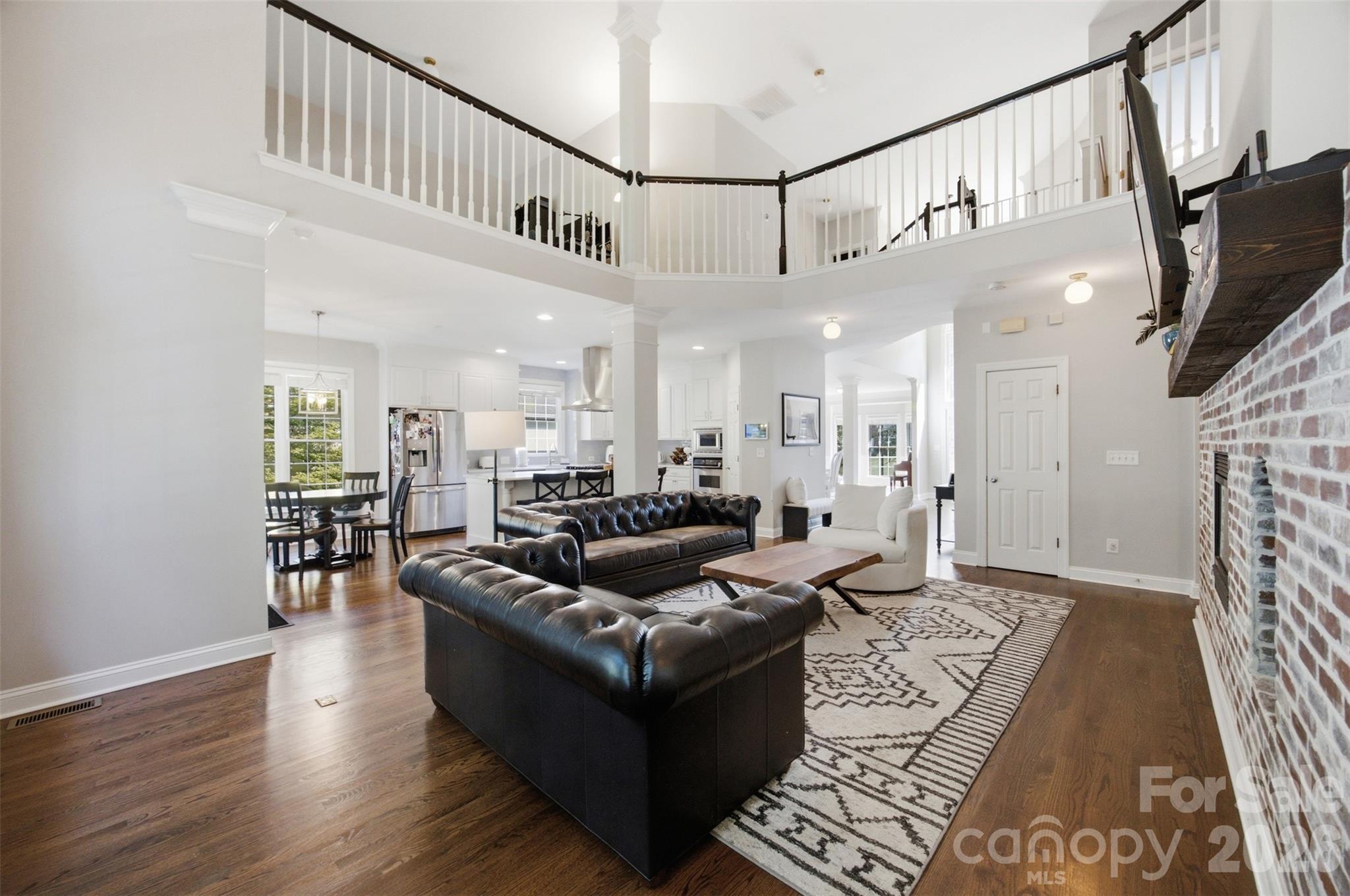 10104 Devonshire Drive — Huntersville