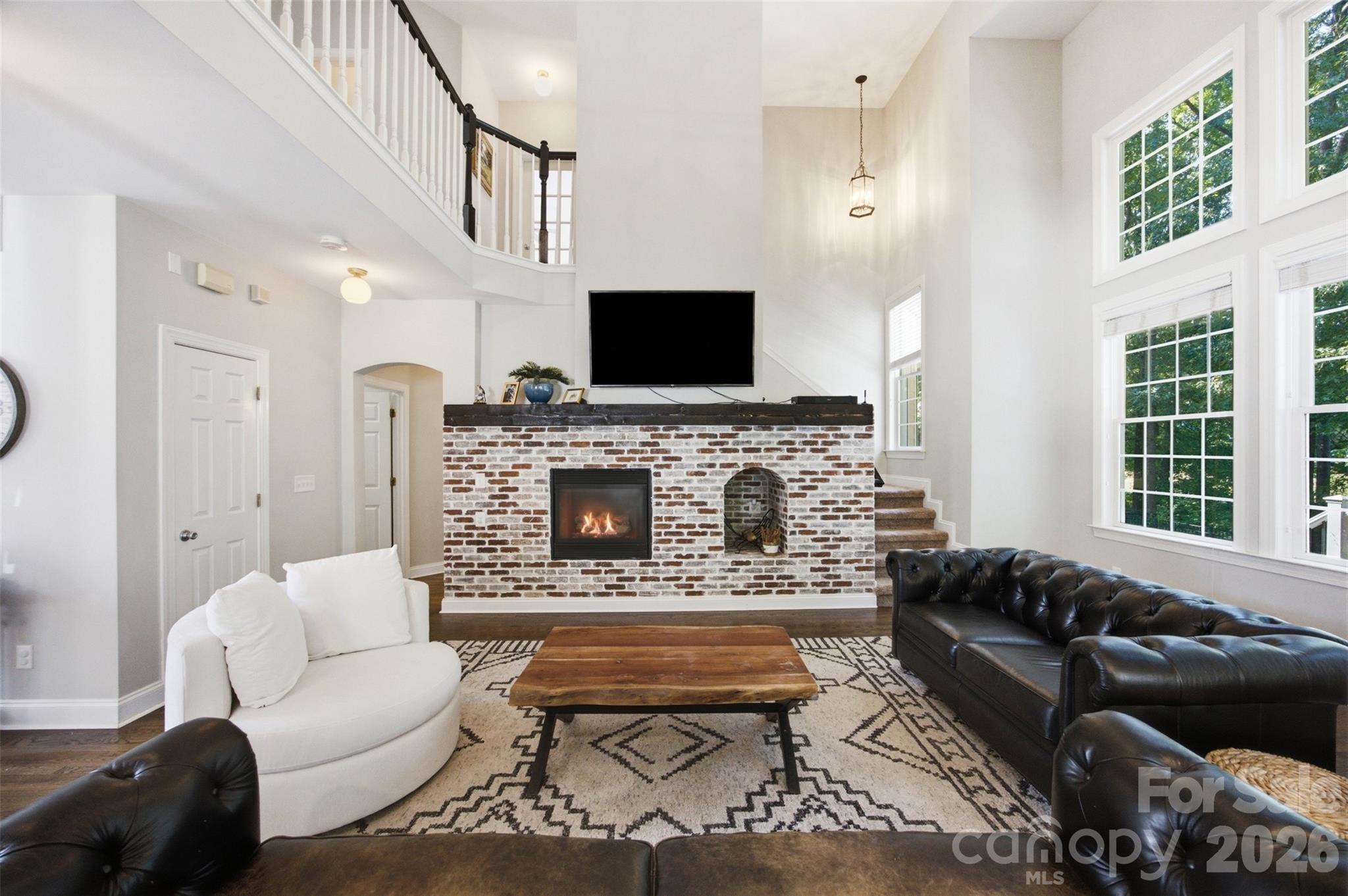 10104 Devonshire Drive — Huntersville