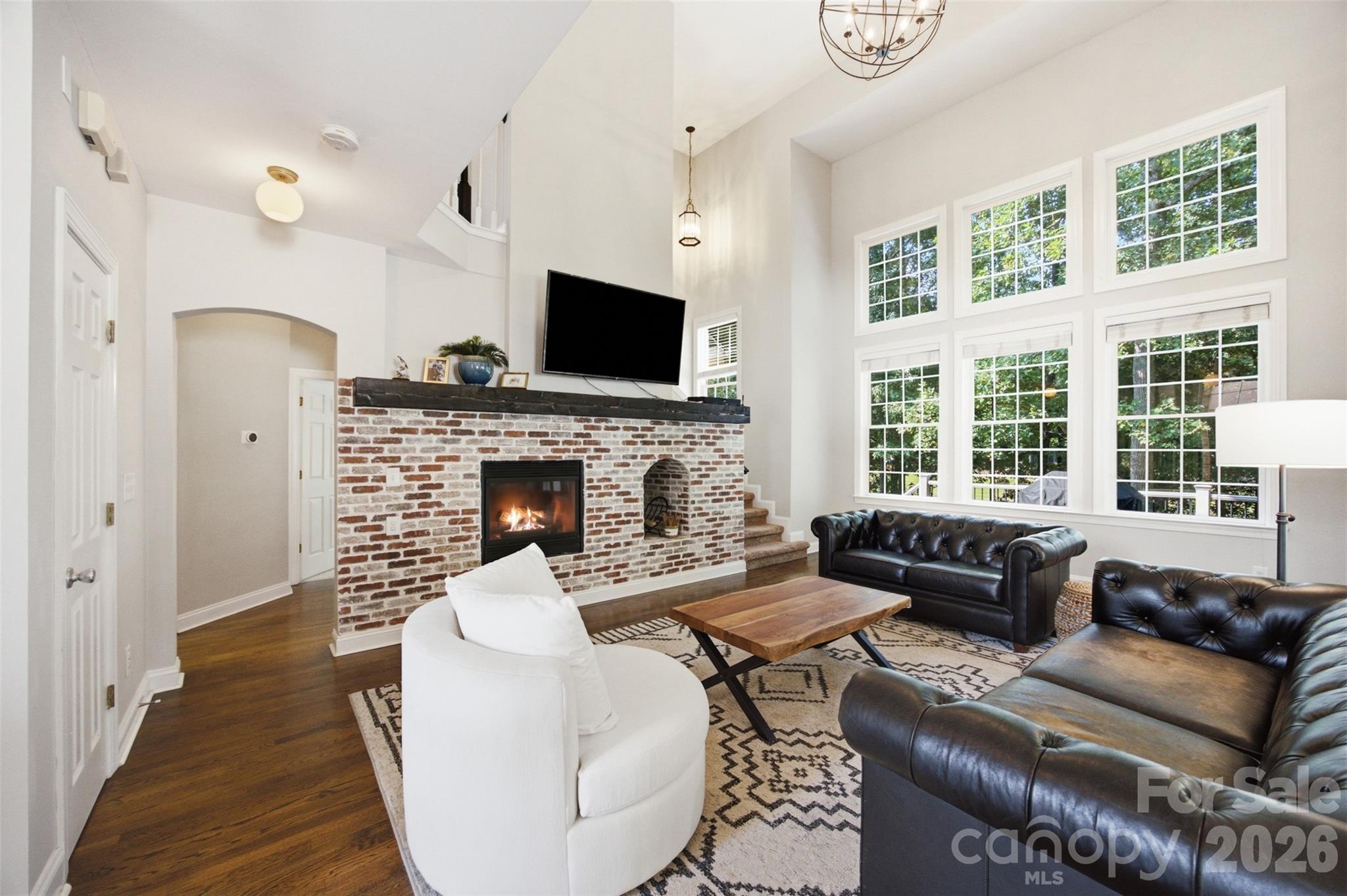 10104 Devonshire Drive — Huntersville