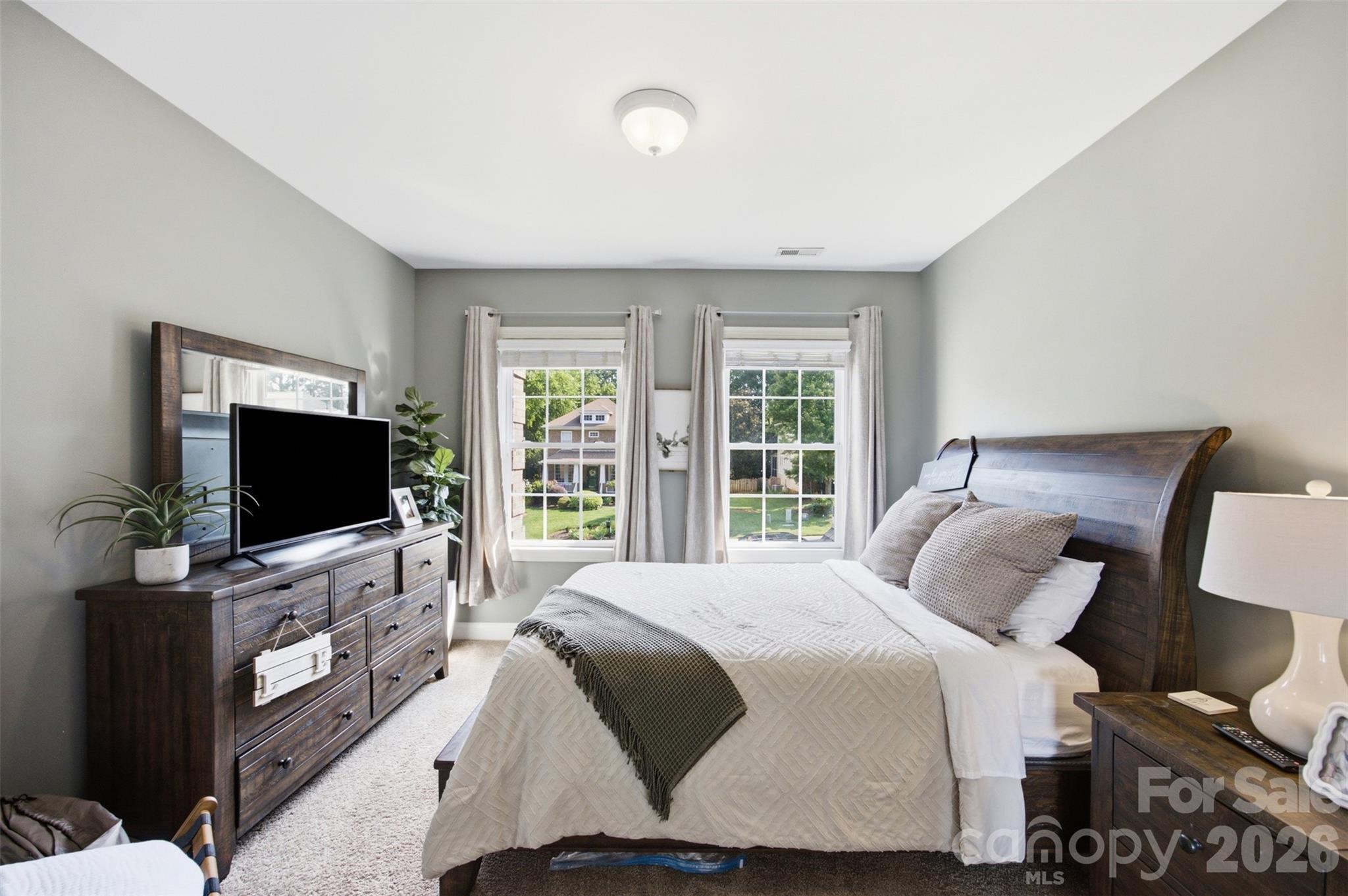 10104 Devonshire Drive — Huntersville