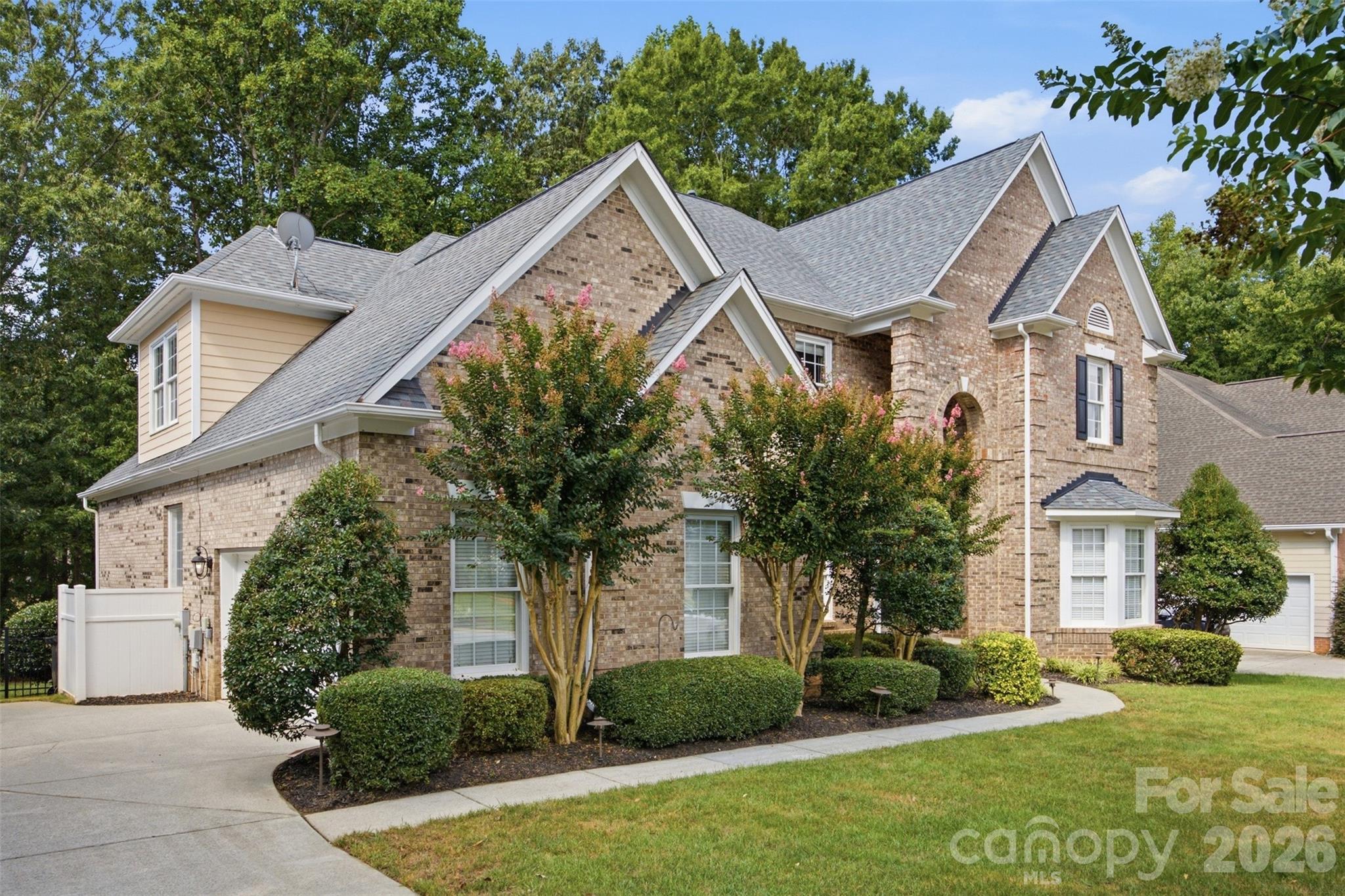 10104 Devonshire Drive — Huntersville