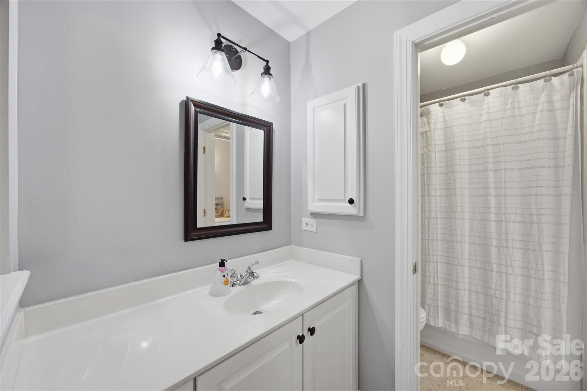 10104 Devonshire Drive — Huntersville