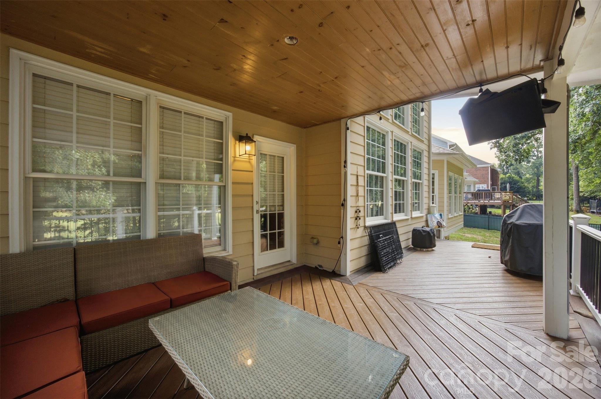 10104 Devonshire Drive — Huntersville